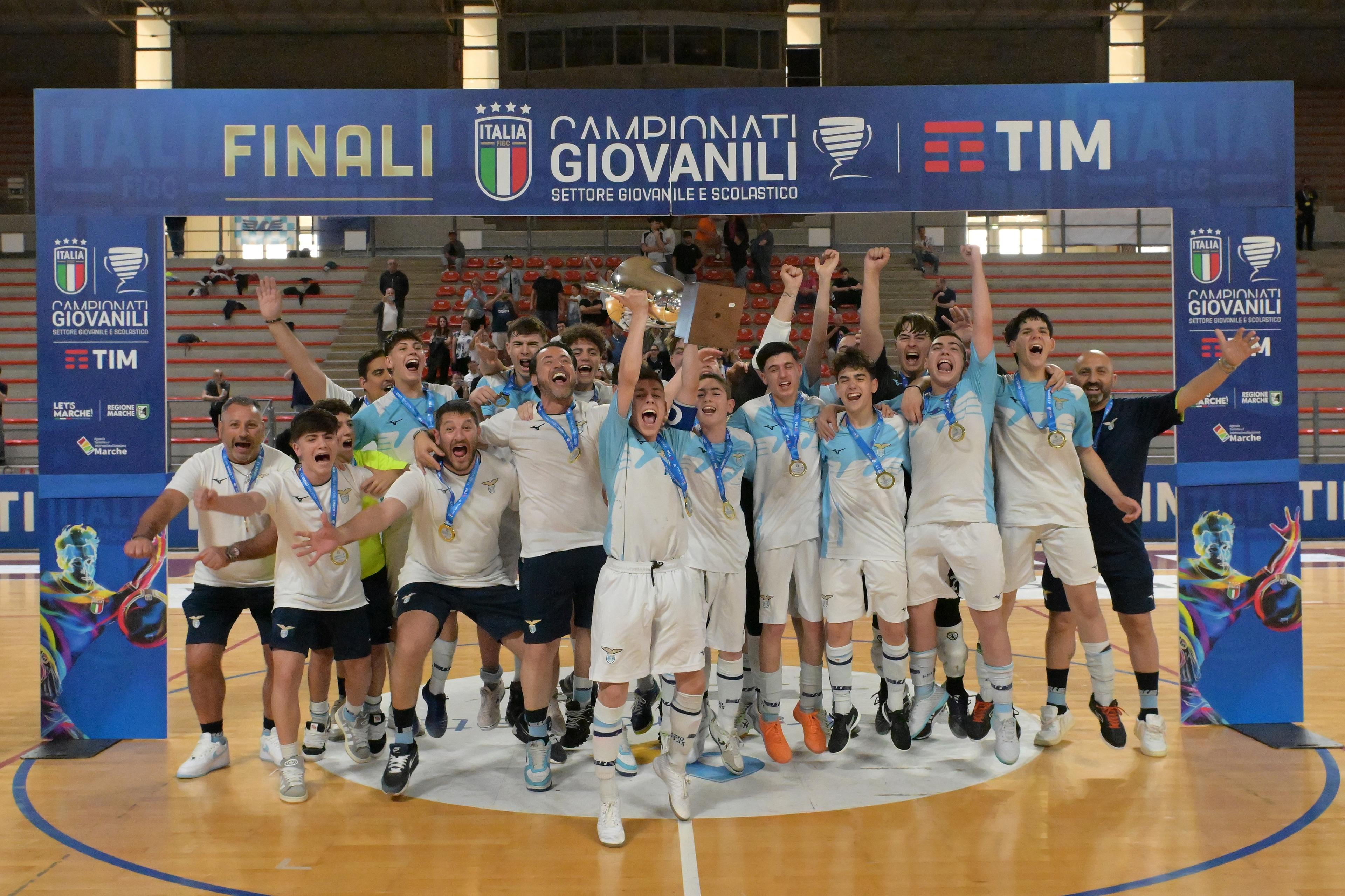 Lazio campione d'Italia Under 17: ad Ancona il 9-1 all'Aosta scatena la festa biancoceleste. Under 15, trionfa il Bissuola con il 3-2 all'Itria