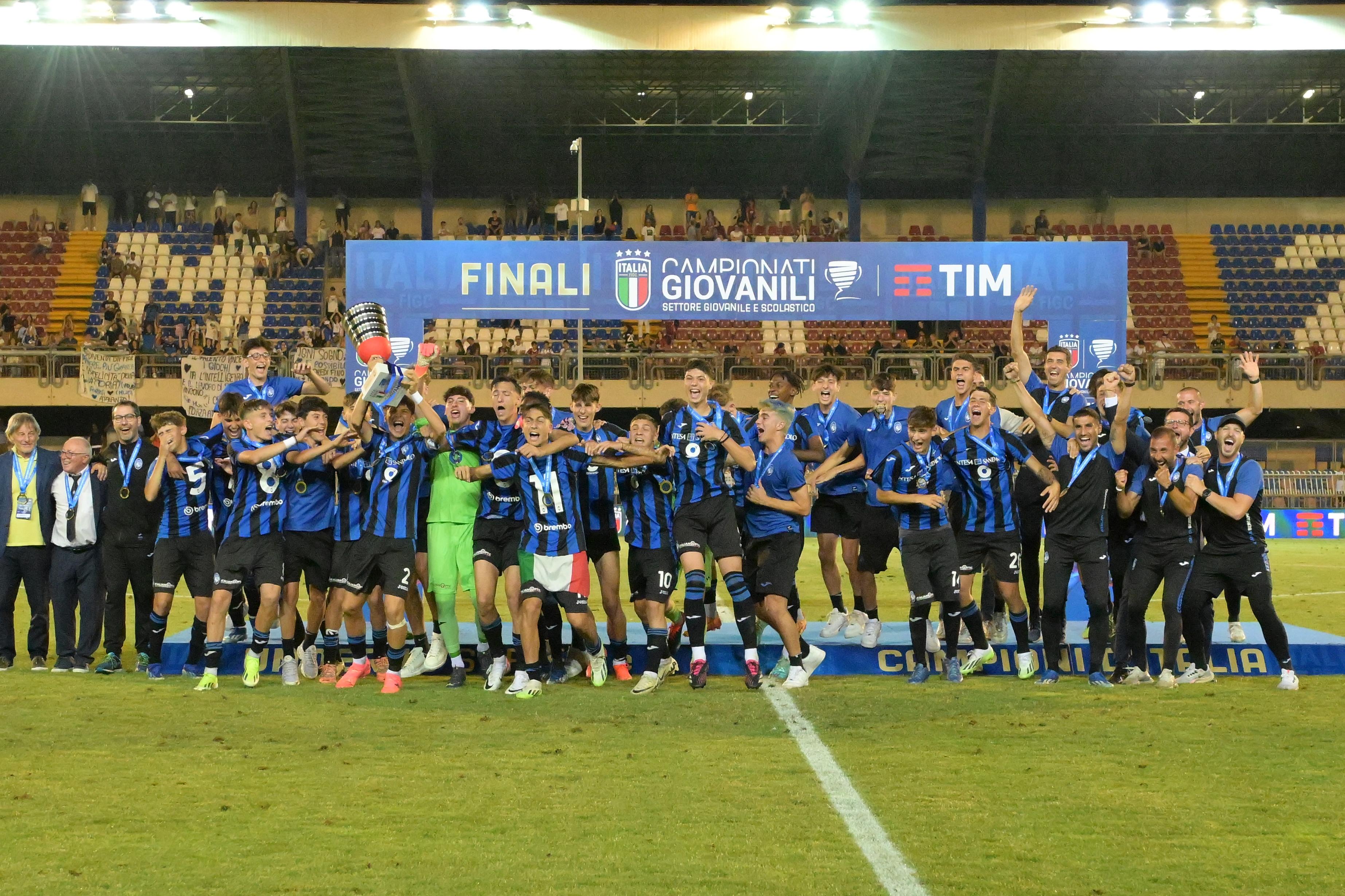 Under 16 A e B, trionfo Atalanta: Michieletto e Isoa ribaltano il Milan. Gambirasio: \"Ai ragazzi ho detto di crederci sempre\"