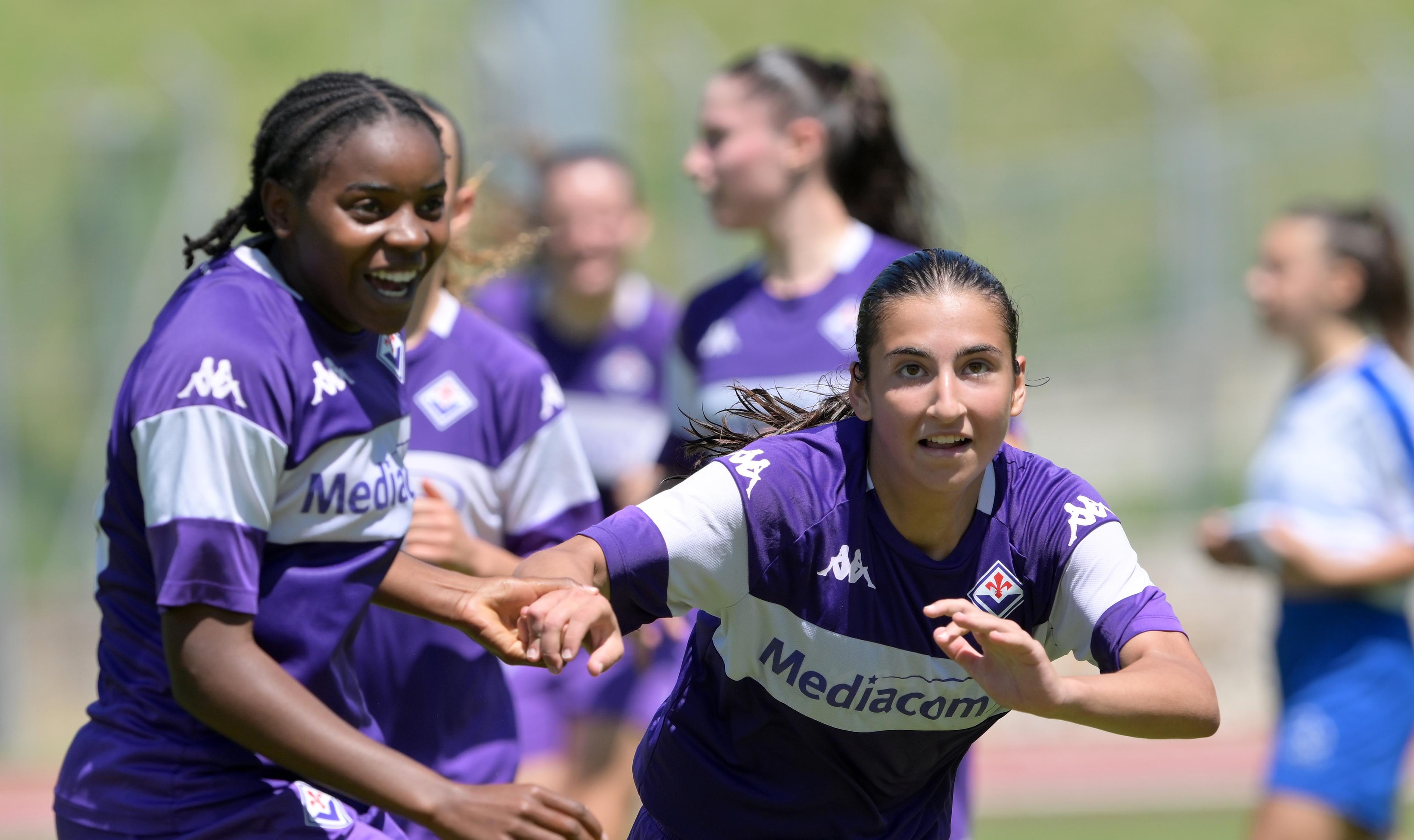 TOLENTINO, ITALY - JUNE 27: Lavinia Poggi of Fiorentina celebrates after scoring opening goal 3-0 during the U15 Women 3rd Place Final match between Pro Sesto and Fiorentina on June 27, 2024 in Tolentino, Italy. (Photo by Giuseppe Bellini/Getty Images)