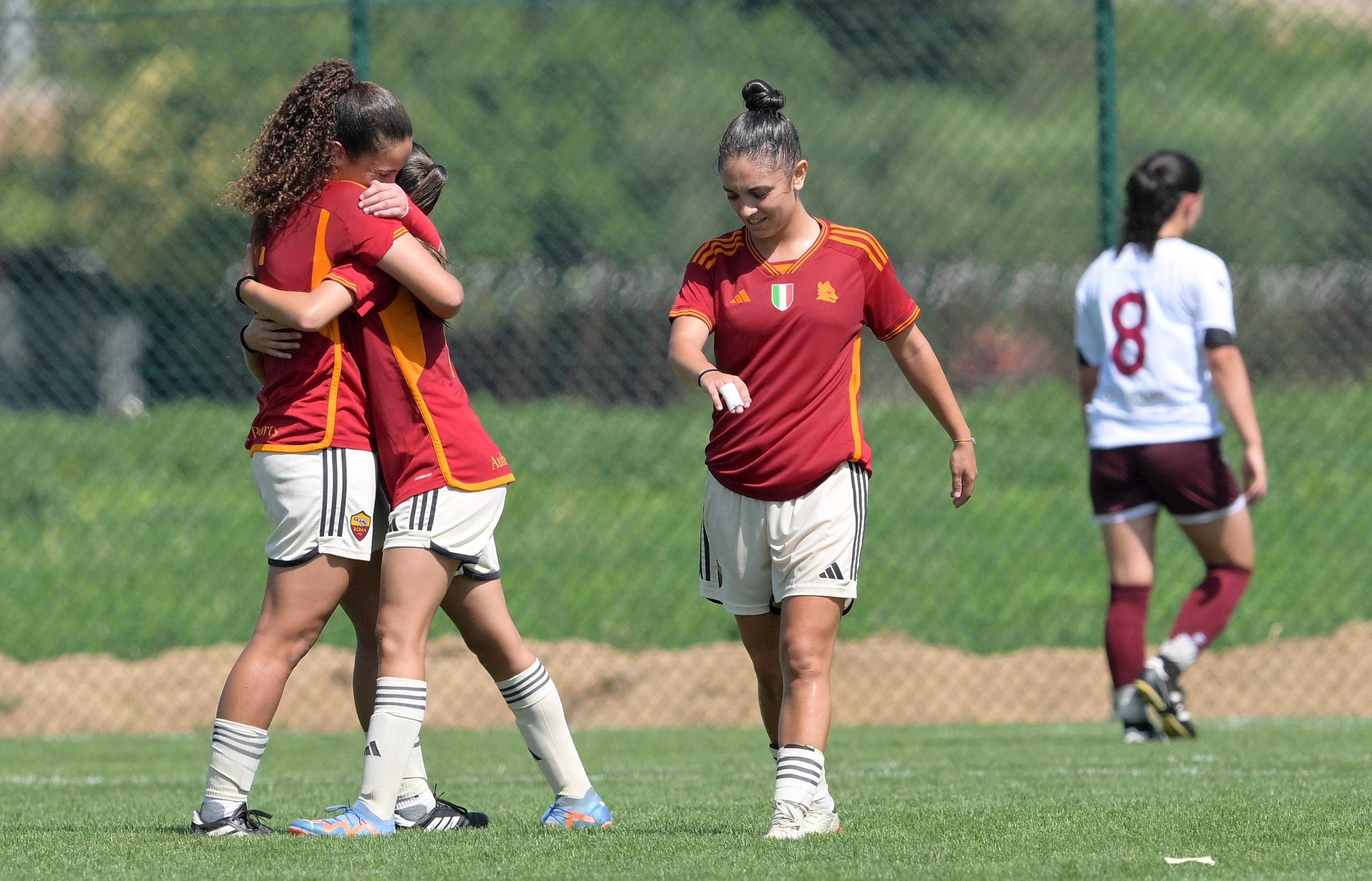 FERMO, ITALY - JUNE 30: Laura Di Riso of AS Roma celebrates after scoring goal 0-2 during the U17 Women 3rd Place Final match between Arezzo and AS Roma at Stadio Della Valle on June 30, 2024 in Casette d'Ete , Italy. (Photo by Giuseppe Bellini/Getty Images)