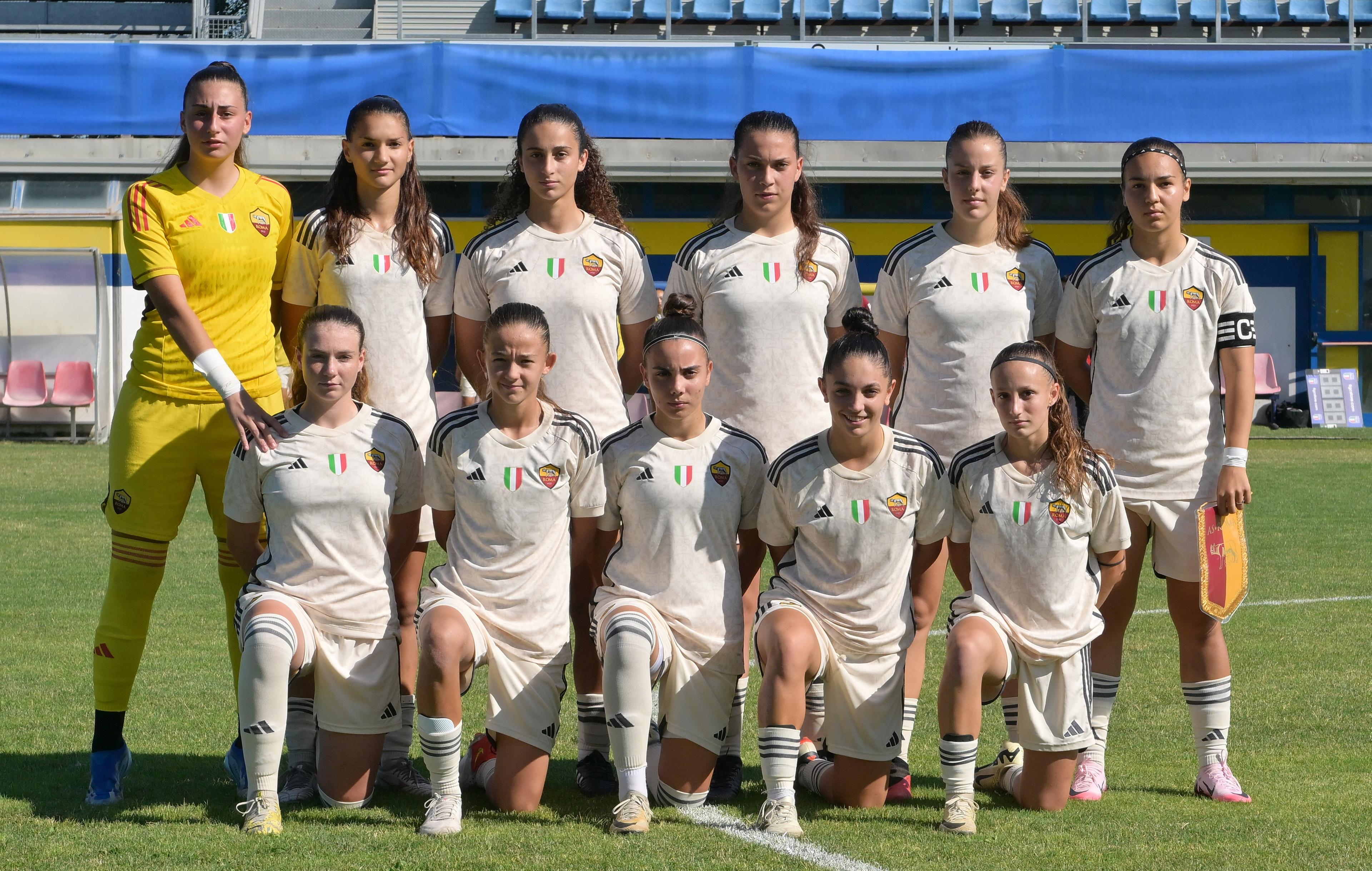 FERMO, ITALY - JUNE 28: Team of AS Roma prior the U17 Women Semi-final match between FC Internazionale and AS Roma at Stadio Bruno Recchioni on June 28, 2024 in Fermo, Italy. (Photo by Giuseppe Bellini/Getty Images)
