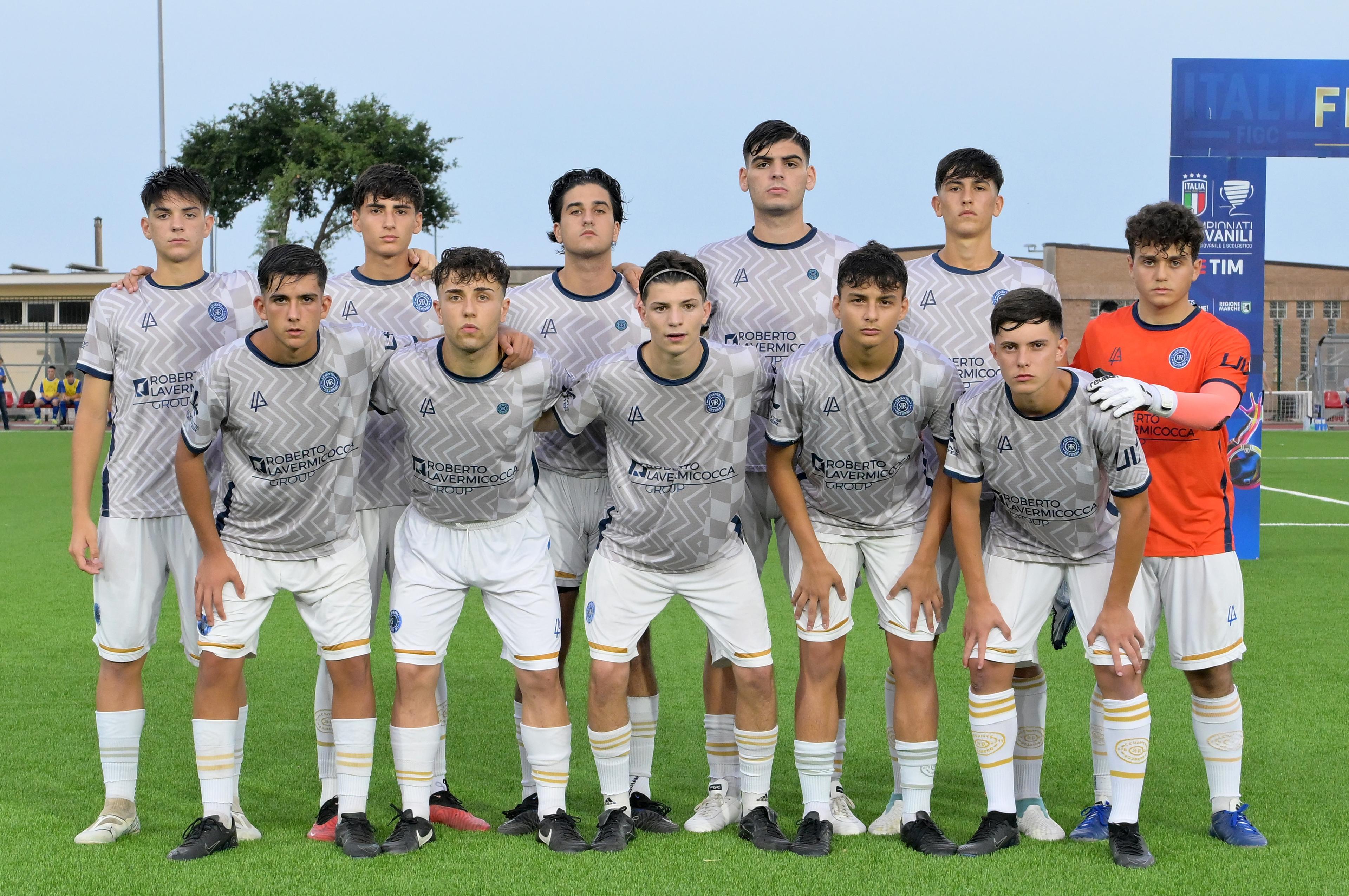 RECANATI, ITALY - JUNE 29: Team of Levante Azzurro prior the U17 Amateurs Final match between Levante Azzurro and Affrico at Stadio Nicola Tubaldi on June 29, 2024 in Recanati, Italy. (Photo by Giuseppe Bellini/Getty Images)