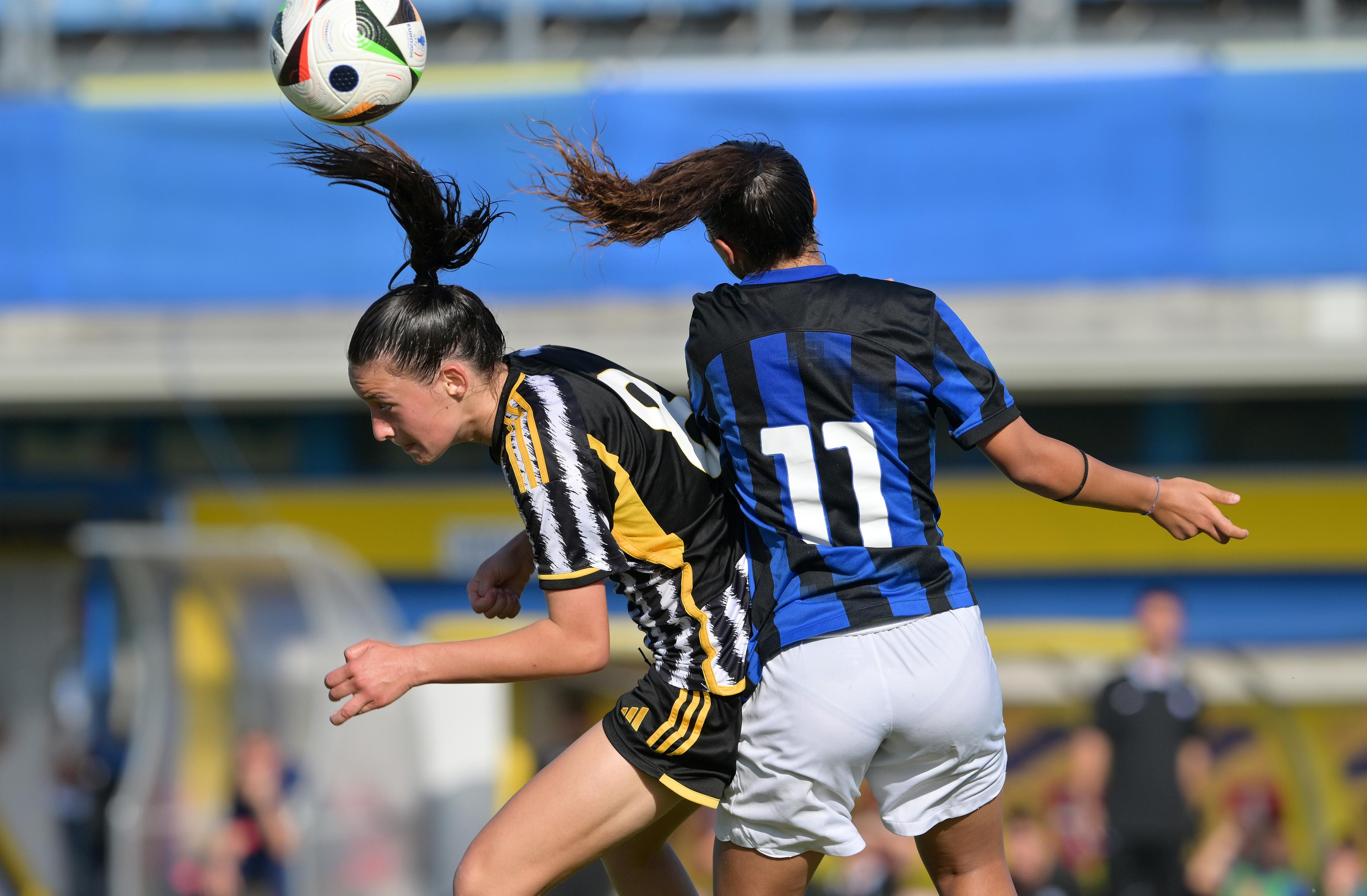 FERMO, ITALY - JUNE 30: Valentina Piccardi of Juventus and Martina Romanelli of Internazionale FC in action during the U17 Women Final match between Juventus and FC Internazionale at Stadio Bruno Recchioni on June 30, 2024 in Fermo, Italy. (Photo by Giuseppe Bellini/Getty Images)