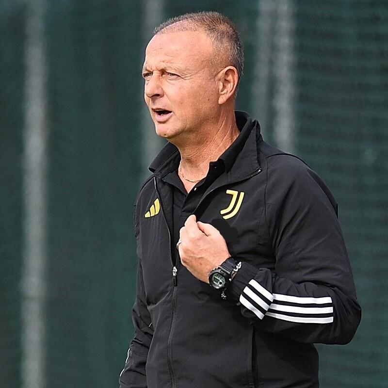776052037VP007_Juventus_U15