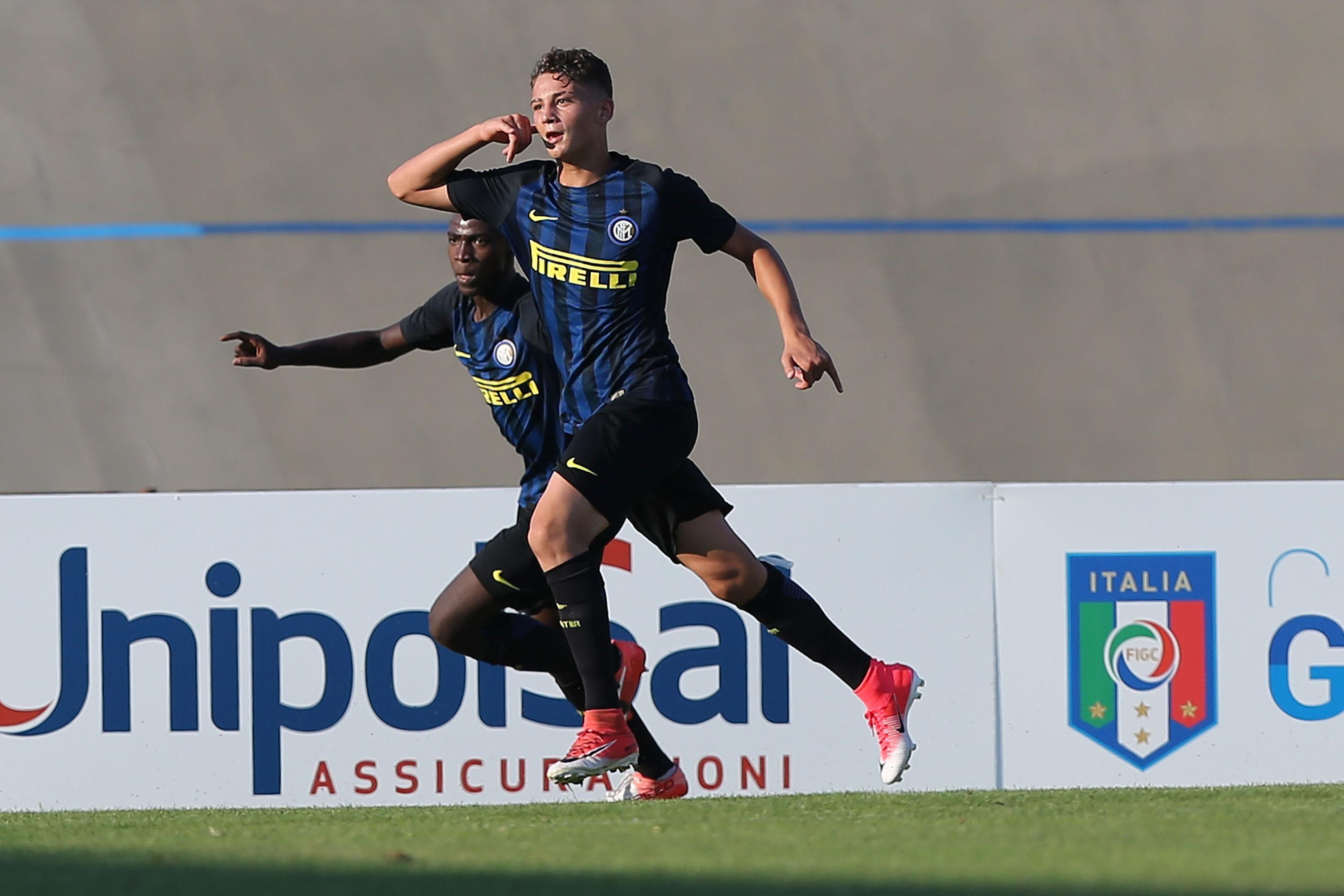 RAVENNA, ITALY - JUNE 13: Sebastiano Esposito of FC Internazionale celebrates after scoring a goal during the U15 Serie A Semifinal match between FC Internazionale and UC Sampdoria on June 13, 2017 in Ravenna, Italy. (Photo by Gabriele Maltinti/Getty Images) *** Local Caption *** Sebastiano Esposito