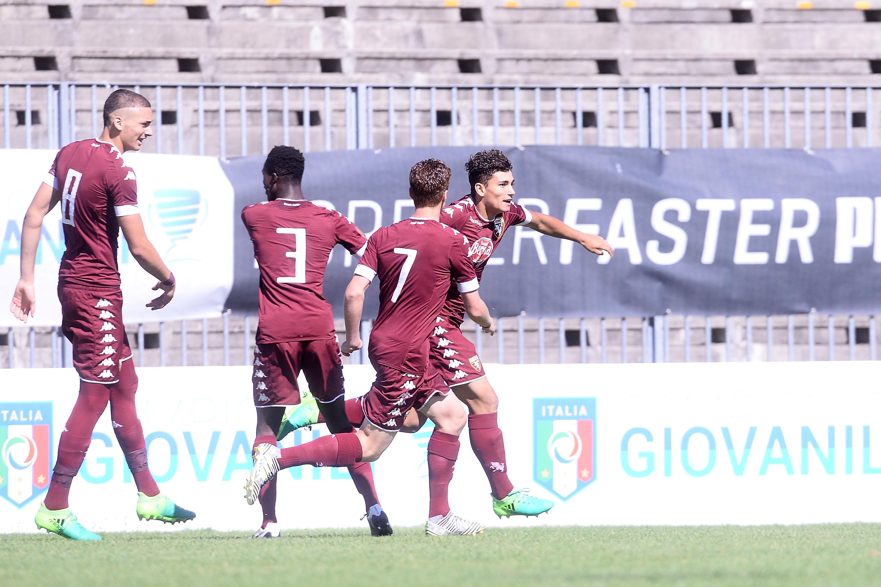 RAVENNA, ITALY - JUNE 18: Nicola Rauti of Torino FC celebrates after scoring the opening goal during the U17 Serie A Semifinal match between Atalanta BC and Torino FC on June 18, 2017 in Ravenna, Italy.  (Photo by Mario Carlini / Iguana Press/Getty Images) *** Local Caption *** Nicola Rauti