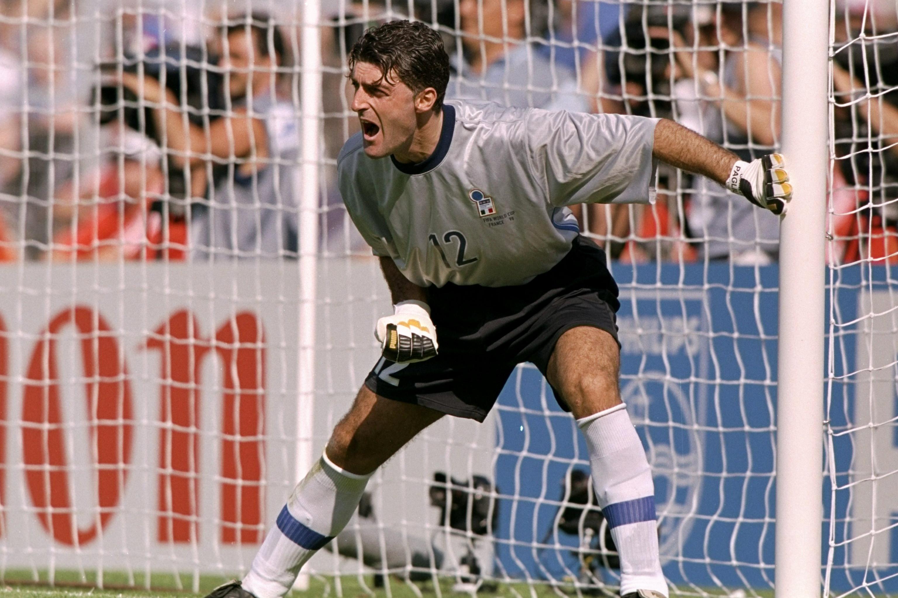 27 Jun 1998:  Italian goalkeeper Gianluca Pagliuca shouts to team mates during the World Cup second round match against Norway at the Stade Velodrome in Marseilles, France. Italy won the match 1-0. \\\\ Mandatory Credit: Stu  Forster/Allsport