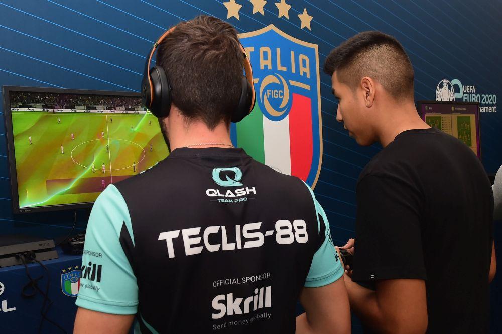 Mettiti in gioco con PES e diventa un giocatore della eNazionale