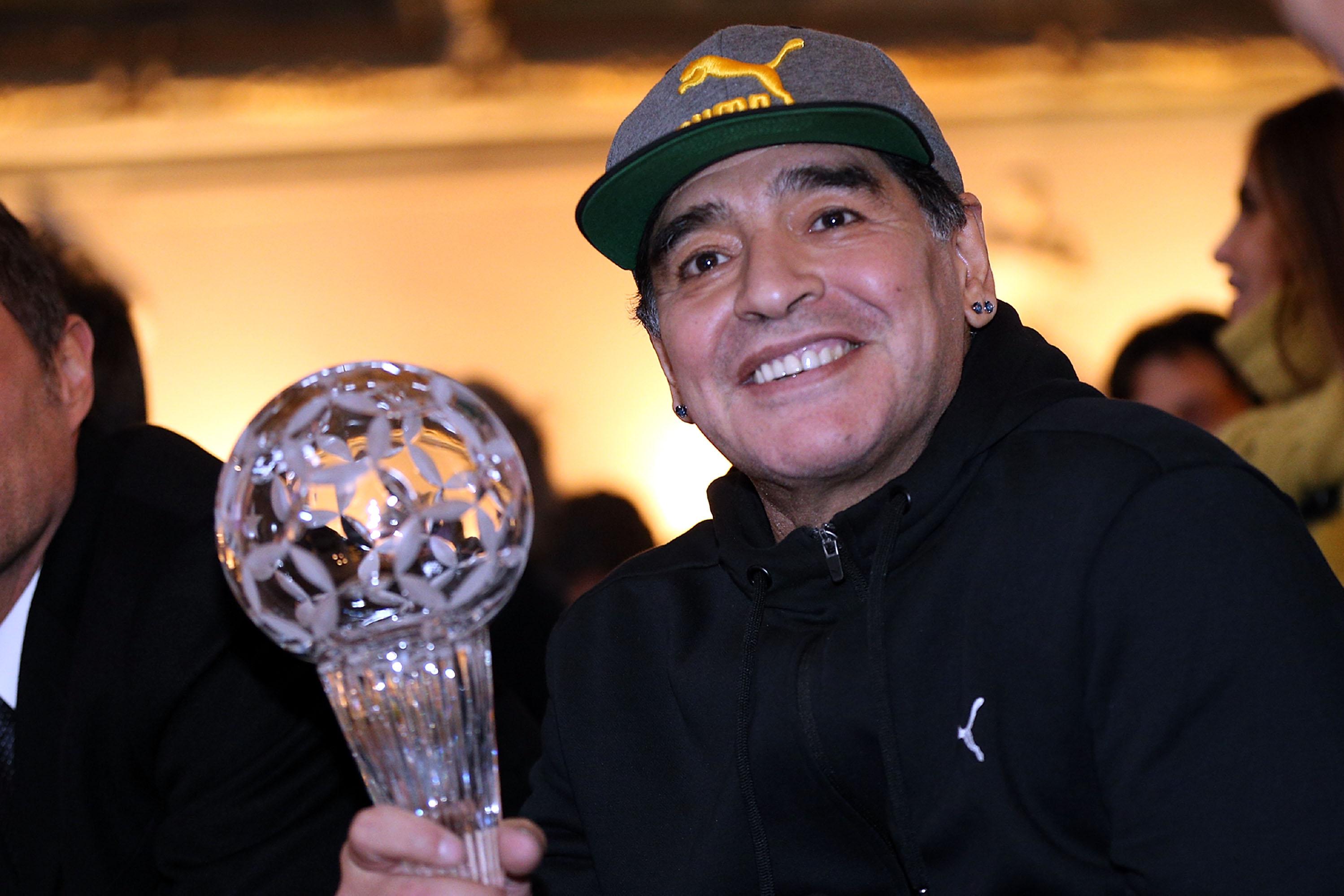 FLORENCE, ITALY - JANUARY 17: Diego Armando Maradona during the Italian Football Federation Hall of Fame ceremony at Palazzo Vecchio on January 17, 2017 in Florence, Italy.  (Photo by Gabriele Maltinti/Getty Images)