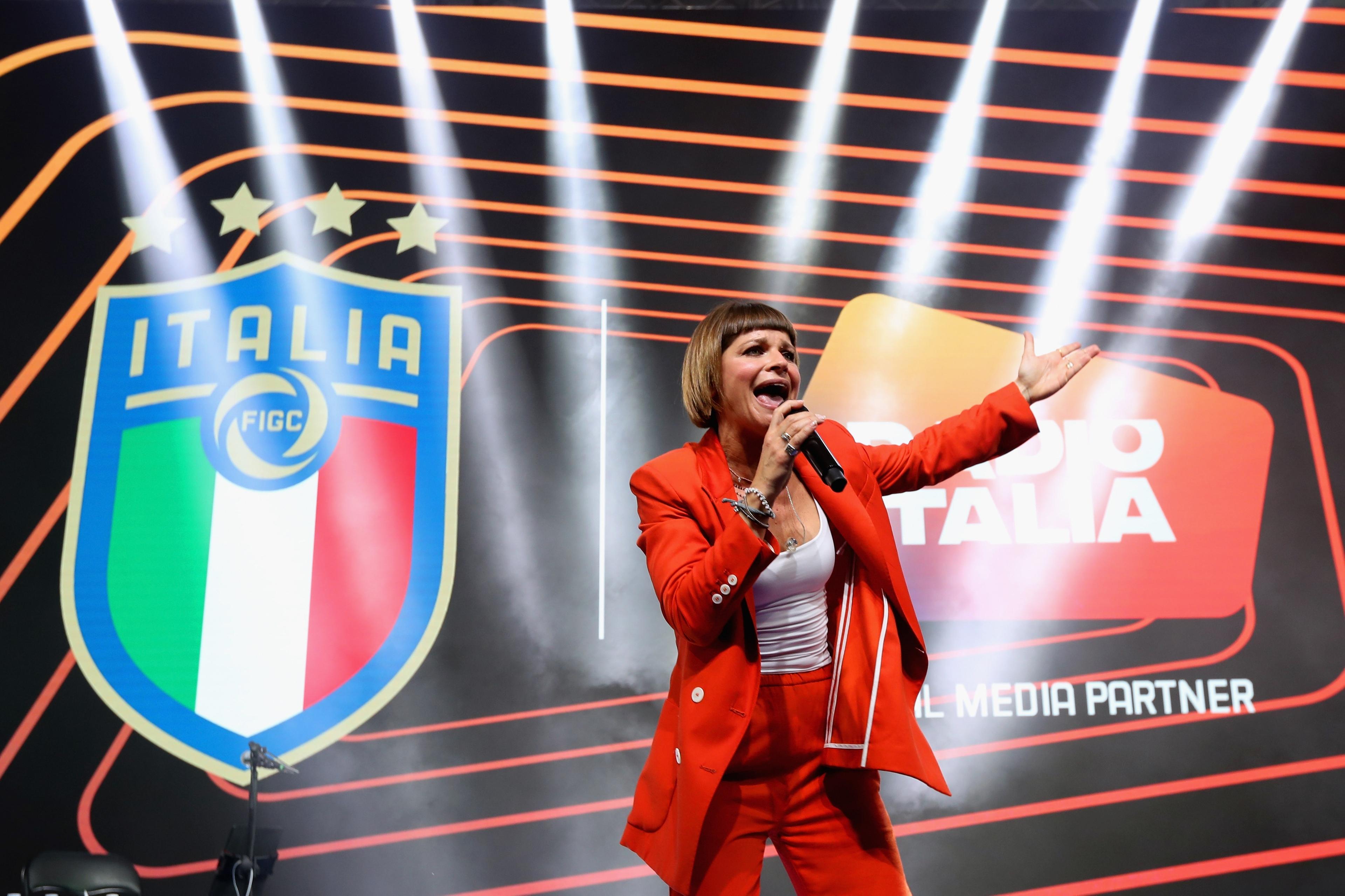 ROME, ITALY - JUNE 11: The Italian singer Alessandra Amoroso performs during 'Casa Azzurri' at pratibus district on June 11, 2021 in Rome, Italy. (Photo by Paolo Bruno/Getty Images) *** Local Caption *** Alessandra Amoroso