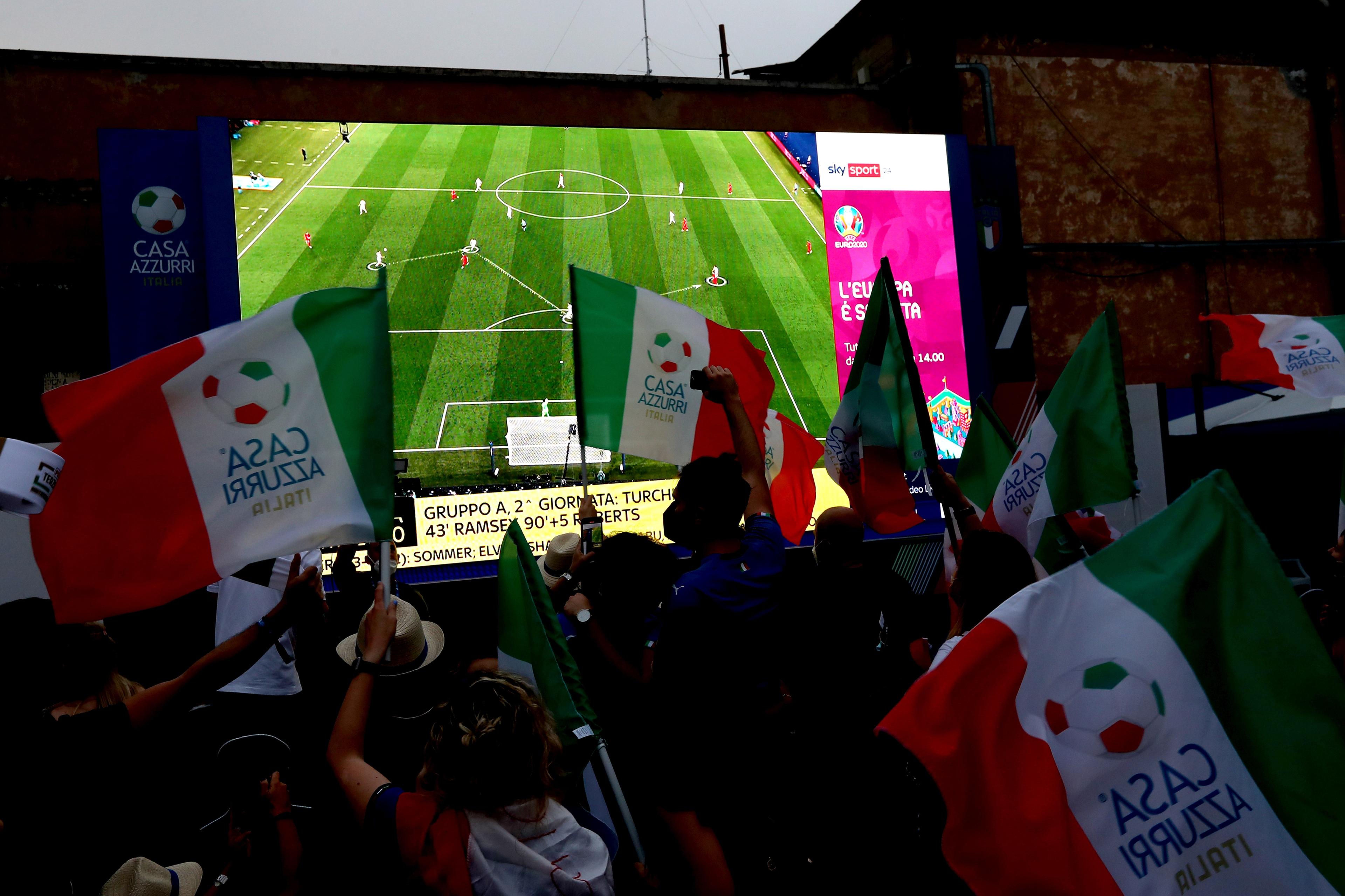 ROME, ITALY - JUNE 16:  Italy fans attend  the UEFA EURO 2020 Group A football match between Italy and Switzerland during \\'Casa Azzurri\\' at pratibus district on June 16, 2021 in Rome, Italy.  (Photo by Paolo Bruno/Getty Images)