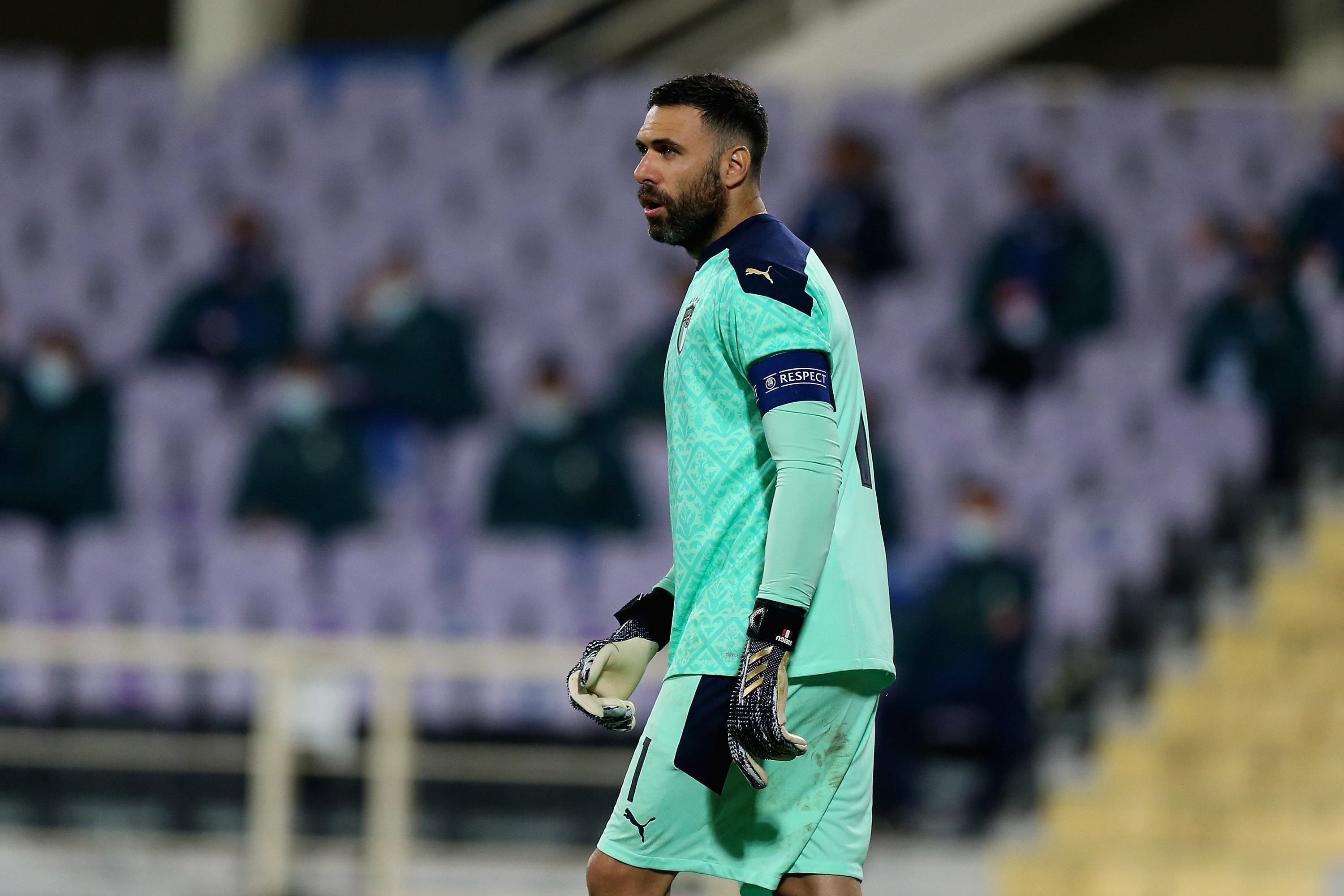 Buon compleanno a Salvatore Sirigu!