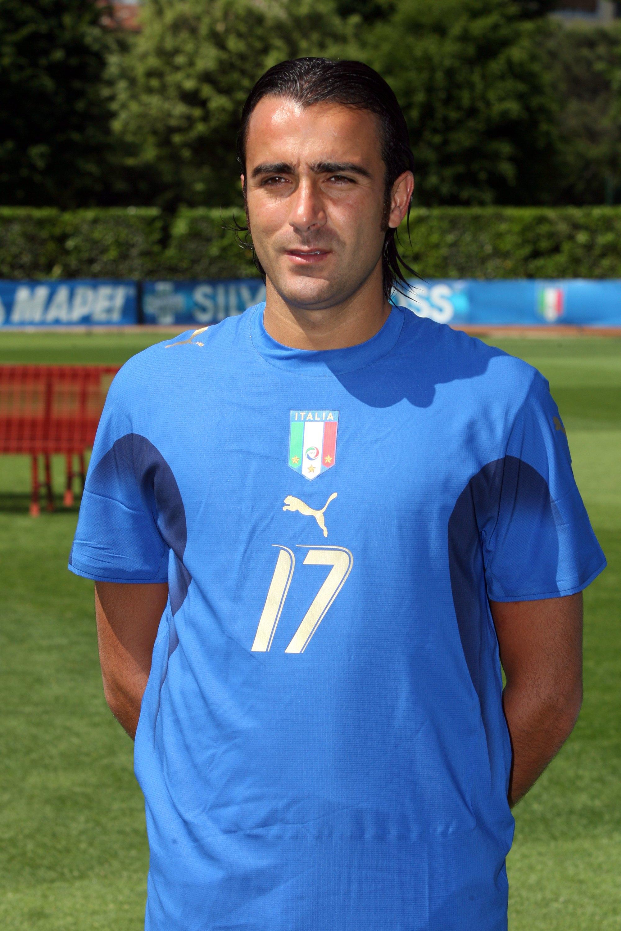 COVERCIANO, ITALY - MAY 25: Simone Barone of Italy poses on May 25, 2006 in Coverciano, Italy.  (Photo by Giuseppe Cacace/Getty Images)
