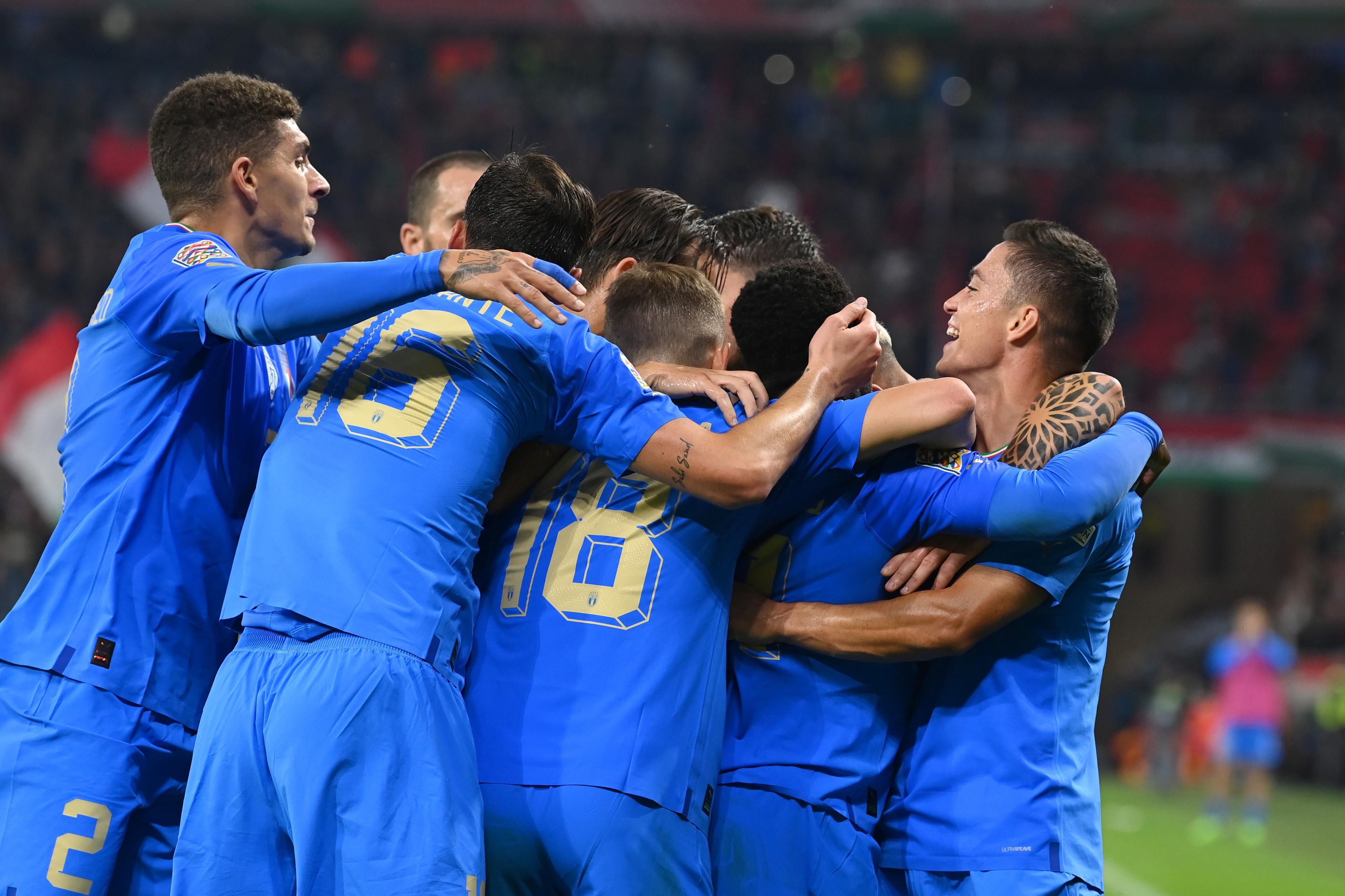 BUDAPEST, HUNGARY - SEPTEMBER 26: Giacomo Raspadori of Italy #10 celebrates after scoring the opening goal during the UEFA Nations League League A Group 3 match between Hungary and Italy at Puskas Arena on September 26, 2022 in Budapest, Hungary. (Photo by Claudio Villa/Getty Images)