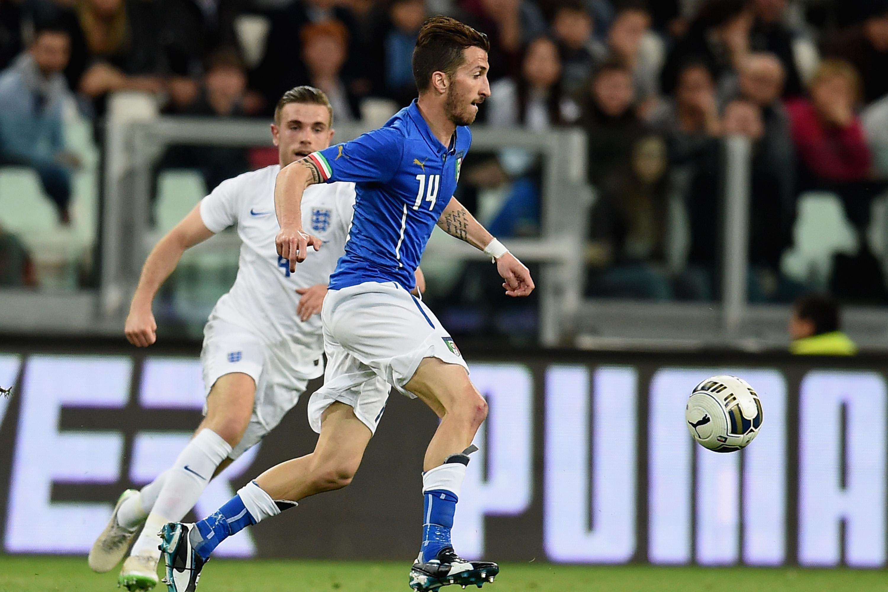TURIN, ITALY - MARCH 31: Mirko Valdifiori of Italy #14 in action during the international friendly match between Italy and England at the Juventus Stadium on March 31, 2015 in Turin, Italy. (Photo by Claudio Villa/Getty Images)