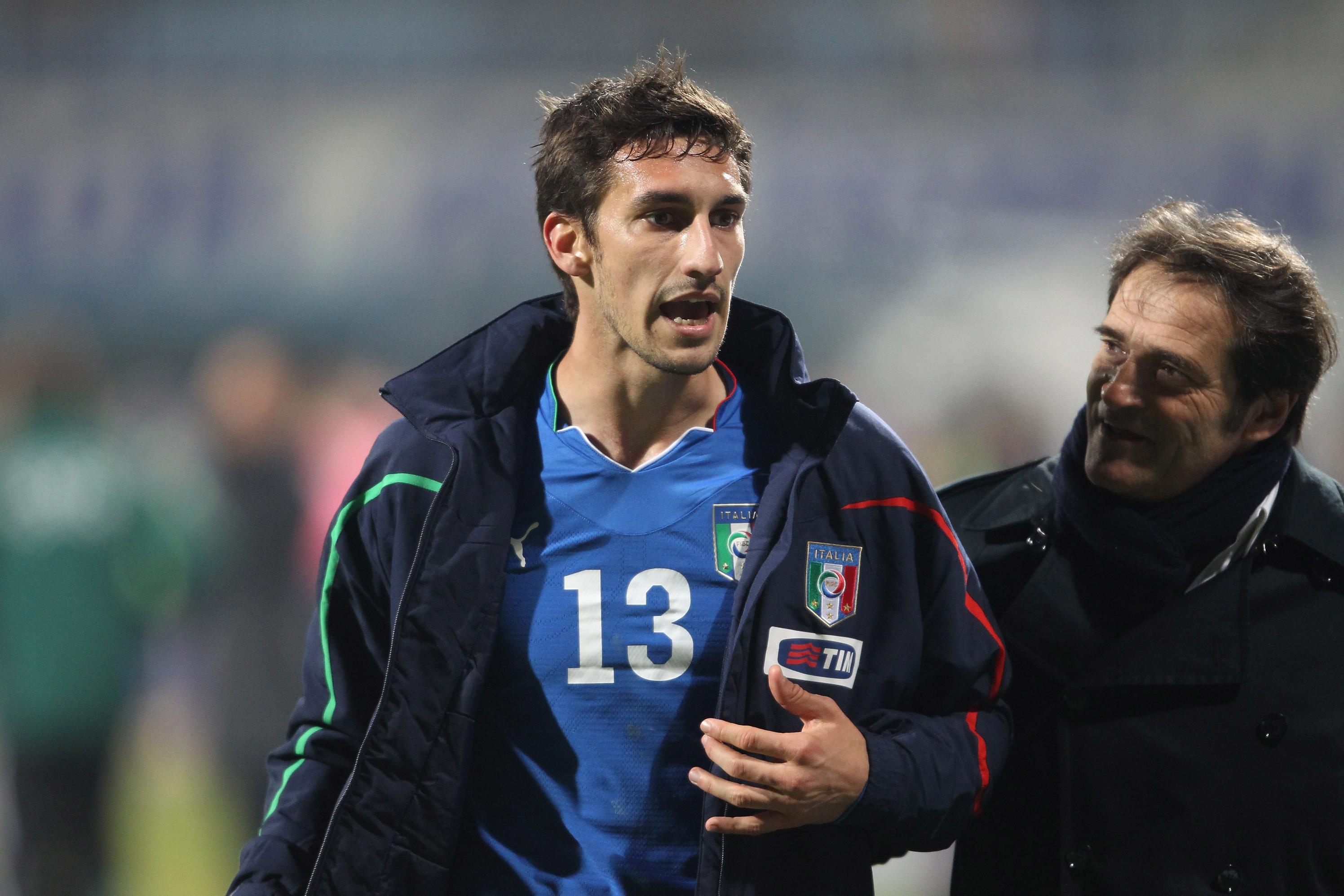 KIEV, UKRAINE - MARCH 29:  Davide Astori of Italy leaves the field after receiving a red card during the international friendly match between Ukraine and Italy at Valeriy Lobanovskyy Stadium on March 29, 2011 in Kiev, Ukraine.  (Photo by Mykhaylo Chernichkin/Getty Images)