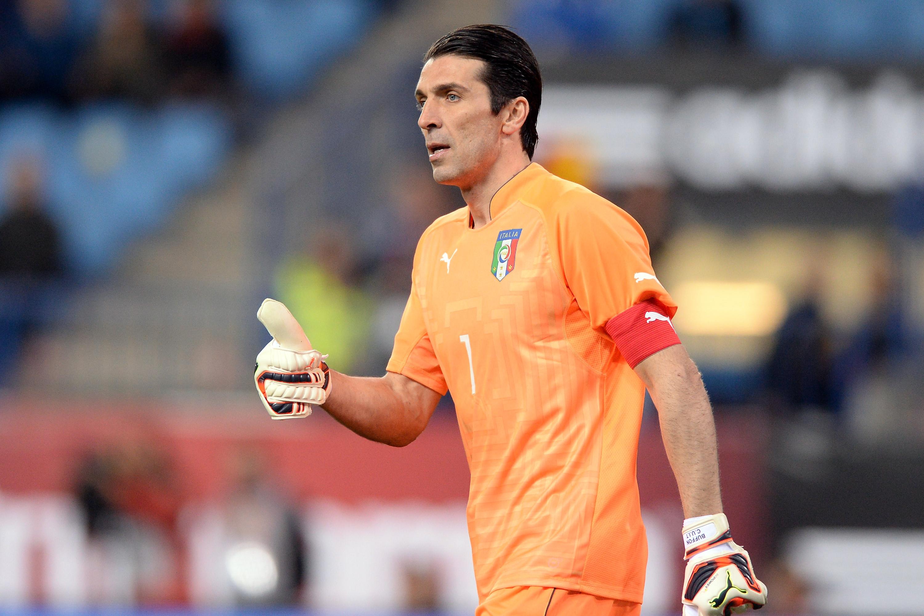 MADRID, SPAIN - MARCH 05: Gianluigi Buffon of Italy during the international friendly match between Spain and Italy at Vicente Calderon Stadium on March 5, 2014 in Madrid, Spain. (Photo by Claudio Villa/Getty Images)