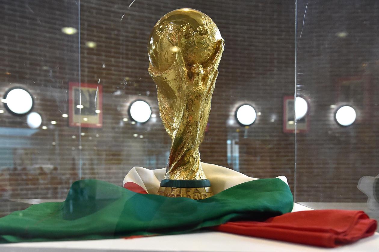 TURIN, ITALY - MARCH 30: The FIFA World Cup Trophy is displayed during an exhibition of Italian Football Federation Trophies and Memorabilia at Istituto Oncologico di Candiolo on March 30, 2015 in Turin, Italy. (Photo by Valerio Pennicino/Getty Images)