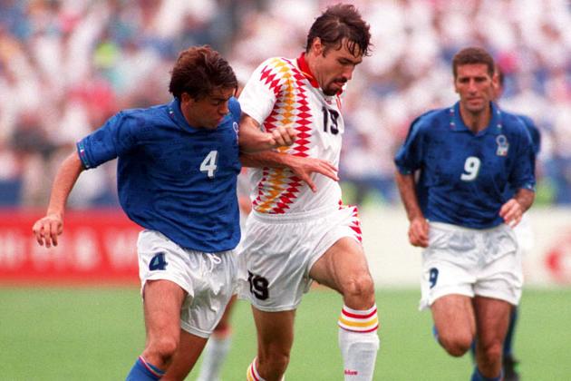 9 Jul 1994: JULIO SALINAS OF SPAIN, LEFT, AND ALESSANDRO COSTACURTA OF ITALY IN ACTION DURING THE 1994 WORLD CUP MATCH ITALY V SPAIN AT FOXBORO STADIUM IN FOXBORO, MASSACHUSETTS.