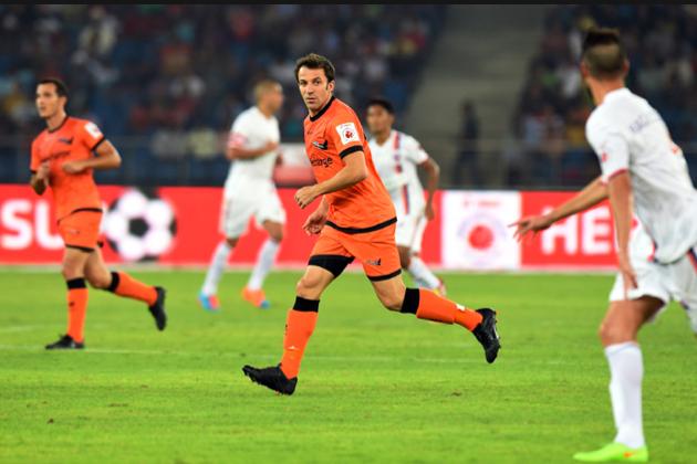 Derby italiano in India: perde Materazzi, vince Del Piero