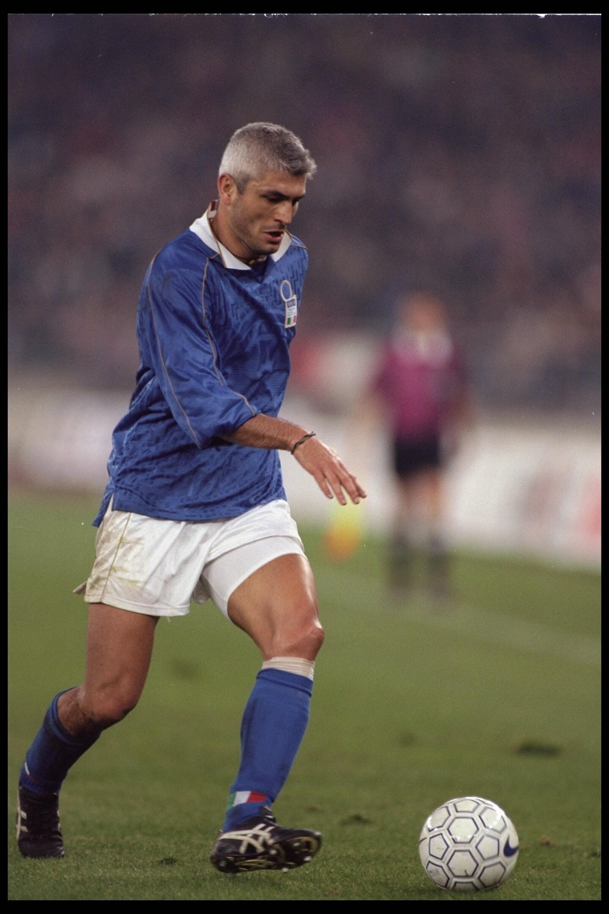 11 Nov 1995: Fabrizio Ravanelli on the ball in the game against the Ukraine during the European Championships qualifier