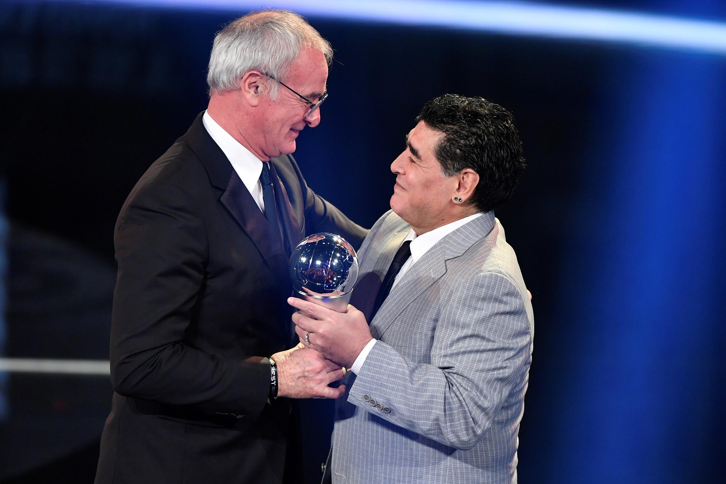 FIFA: l'allenatore italiano Ranieri è stato il migliore del Mondo nel 2016!