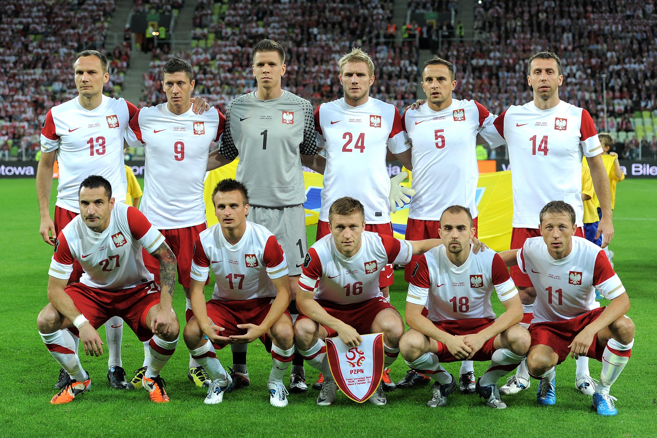 Via Nobel, 149 - 41126 Modena - Italy\\rTel/Fax +39 059 335723 Mobile: 340 3789367 - 335 6155815\\rE-Mail: asphoto@tin.it