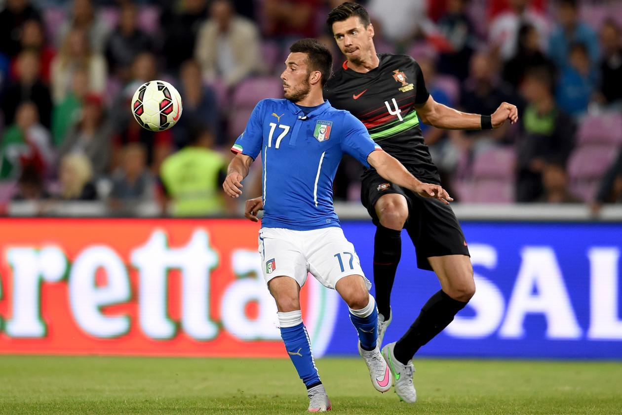 GENEVA, SWITZERLAND - JUNE 16:  Nicola Sansone of Italy #17 in action during the international friendly match between Portugal and Italy at Stade de Geneve on June 16, 2015 in Geneva, Switzerland.  (Photo by Claudio Villa/Getty Images)
