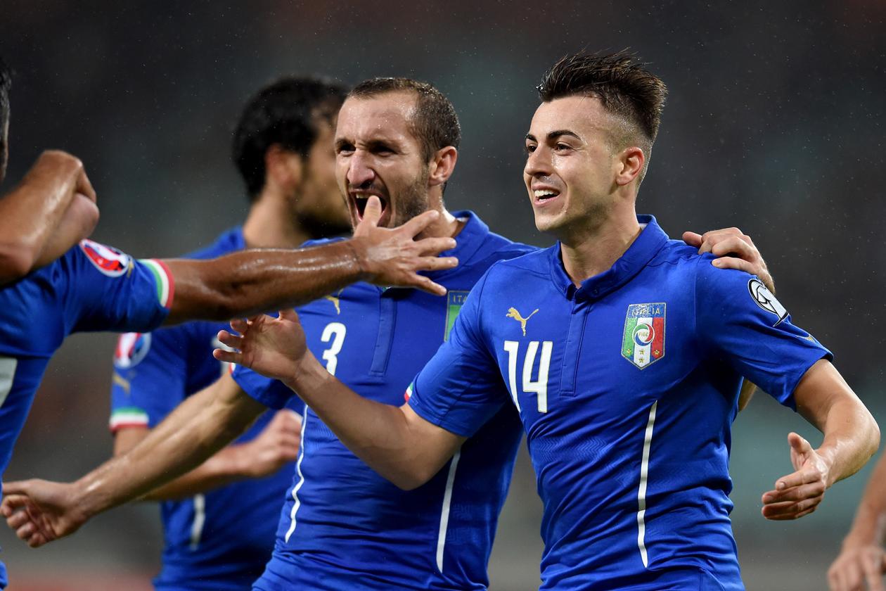 BAKU, AZERBAIJAN - OCTOBER 10: Stephan El Shaarawy of Italy #14 celebrates after scoring the second goal during the UEFA Euro 2016 qualifying football match between Azerbaijan and Italy at Olympic Stadium on October 10, 2015 in Baku, Azerbaijan. (Photo by Claudio Villa/Getty Images)