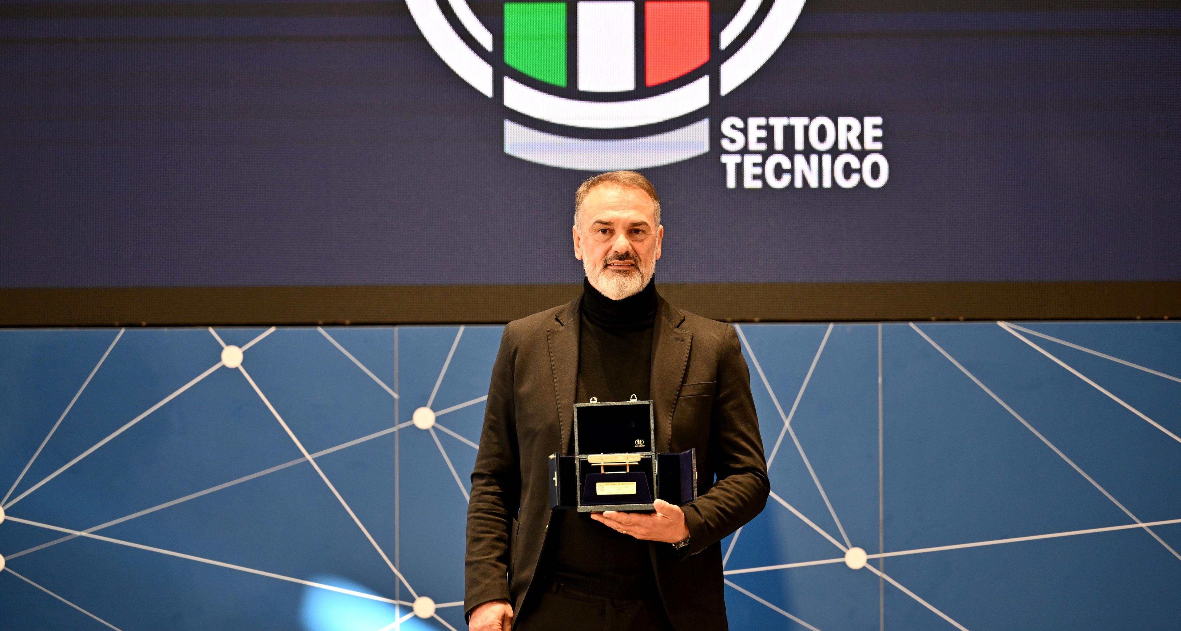 Il trionfo del 'suo' Catanzaro: intervista al vincitore della Panchina d'oro di Serie C, Vincenzo Vivarini