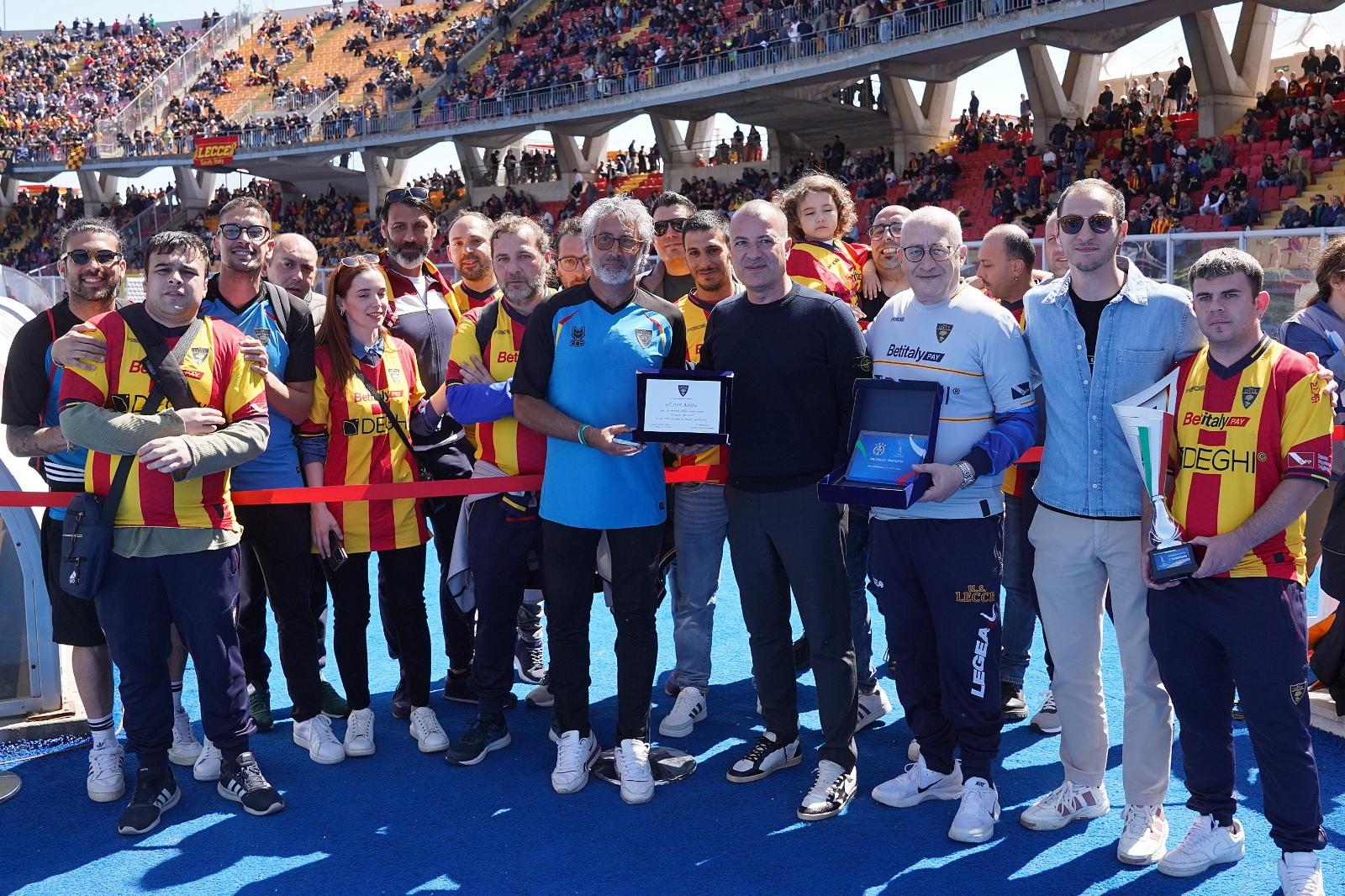 L'Adelfia Lecce premiata al 'Via del Mare' dal presidente Sticchi Damiani: \"Un'emozione forte per tutti noi\"