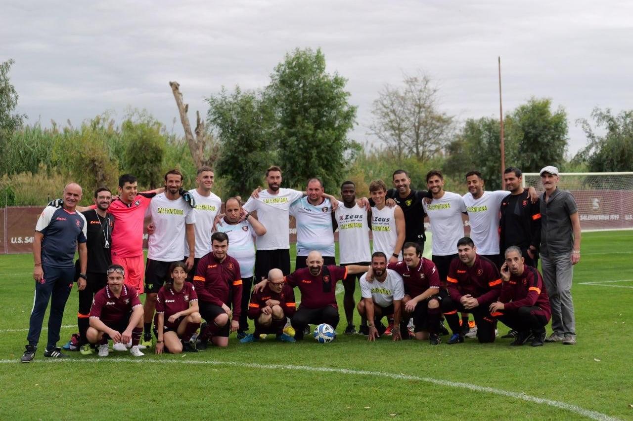 La Salernitana - Il Villaggio di Esteban 'allenata' da mister Martusciello: \"Questi ragazzi sono straordinari\"