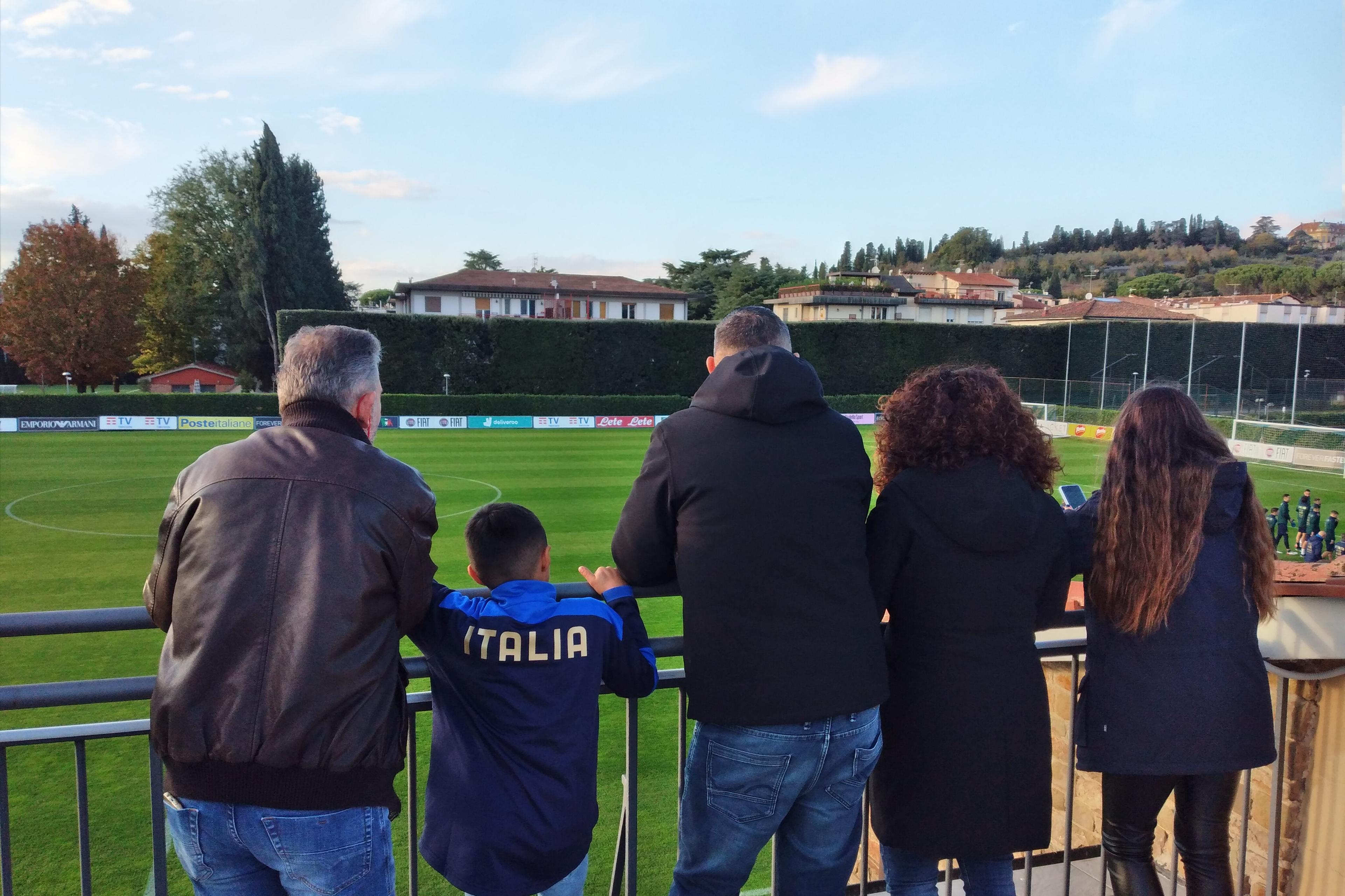 Una giornata Azzurra per una famiglia ospite all’allenamento della Nazionale col contest del Museo del Calcio