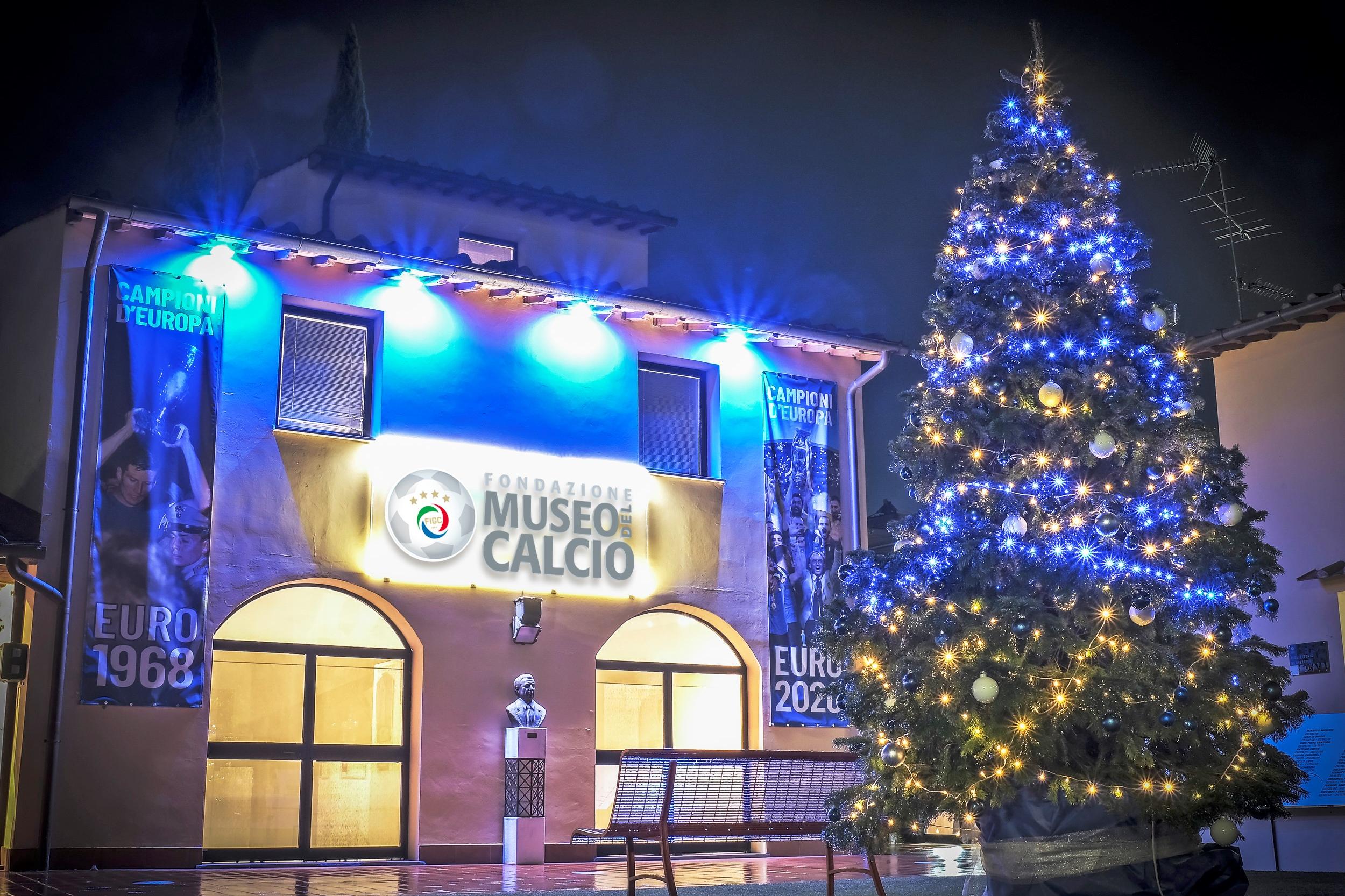 Al Museo del Calcio, l’albero con le letterine dei bambini con un messaggio agli Azzurri