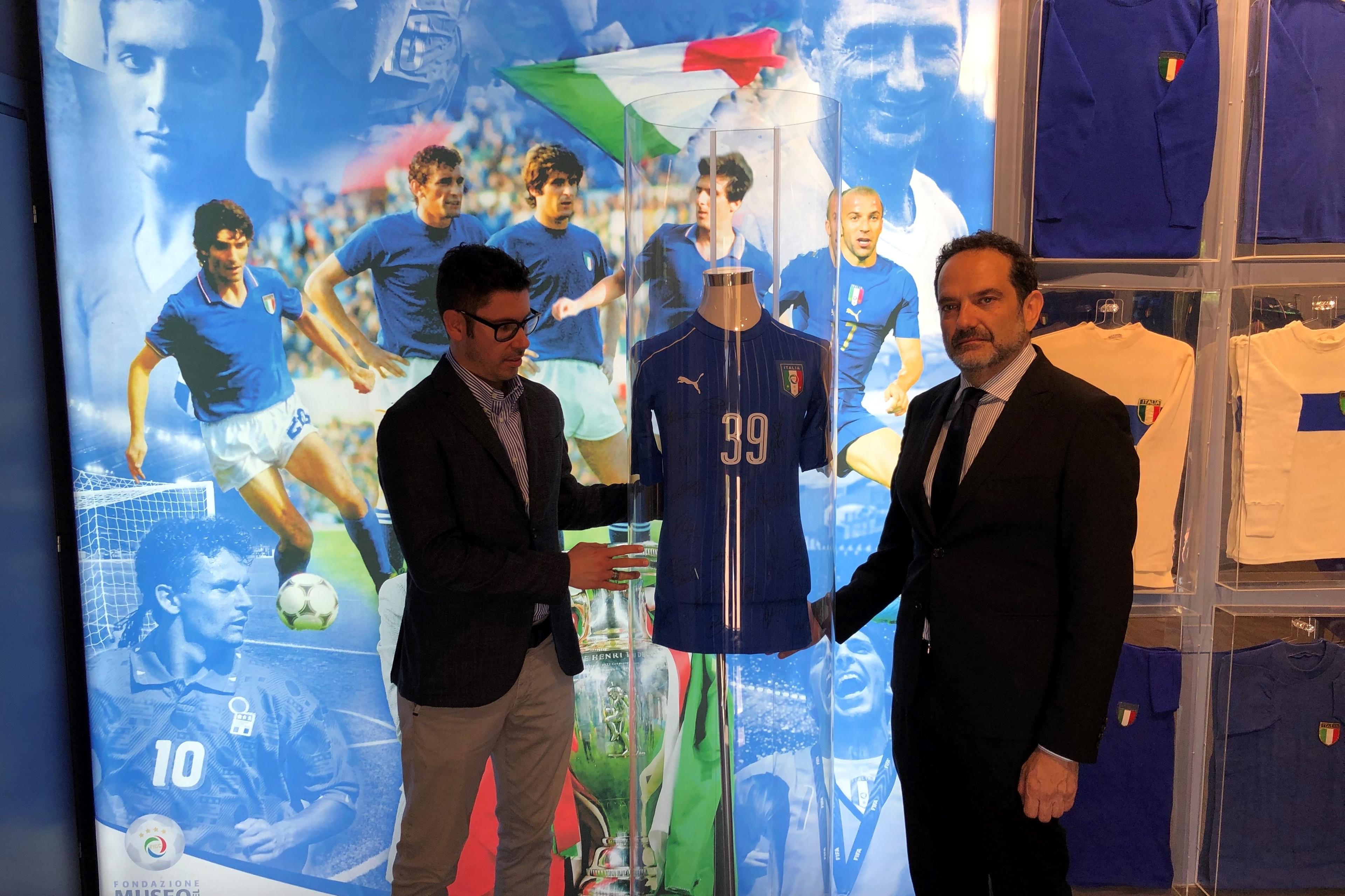 Il Museo del Calcio ricorda le vittime dell'Heysel con la maglia azzurra n.39