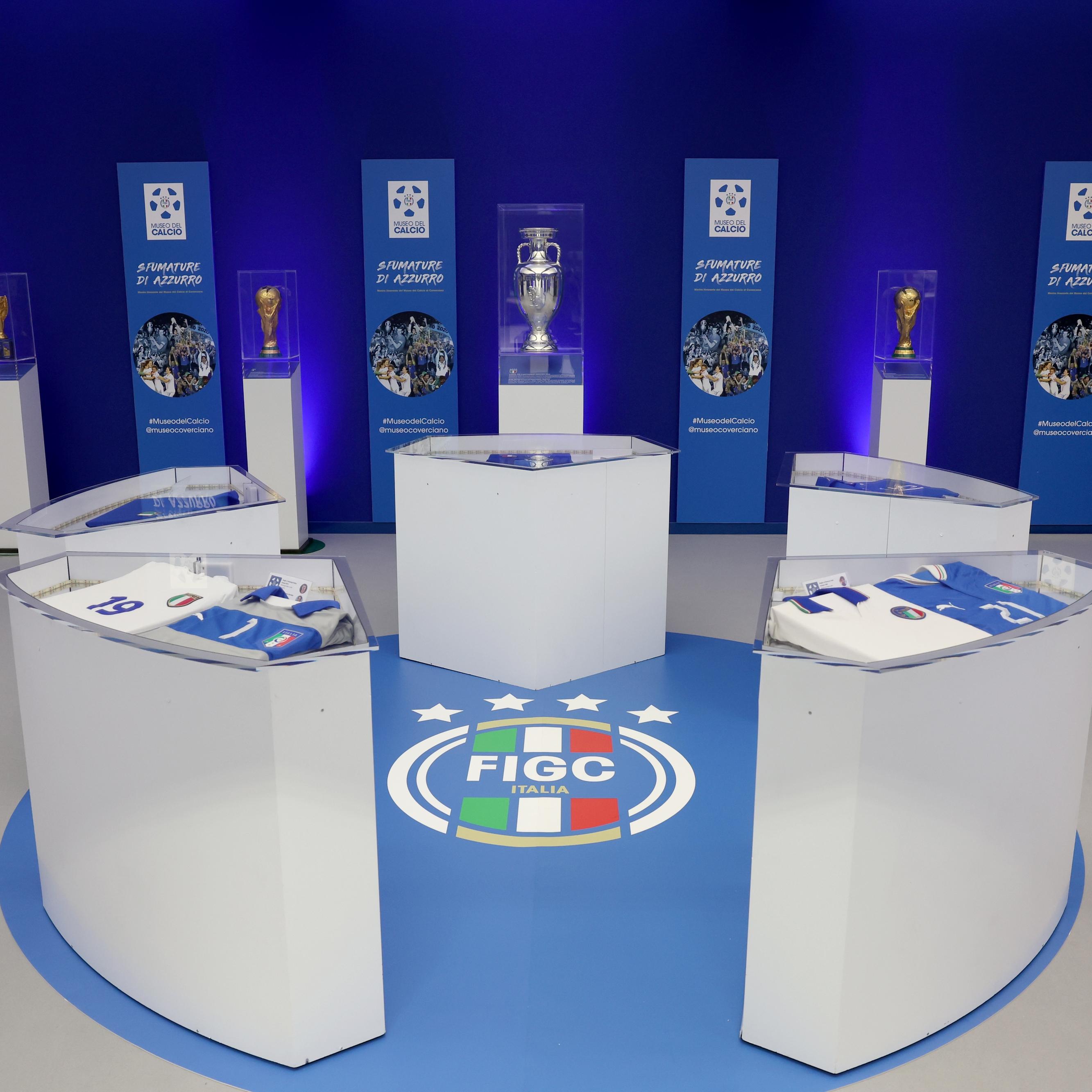 Sfumature di Azzurro, the Museo del Calcio's travelling exhibition, in Iserlohn at Casa Azzurri
