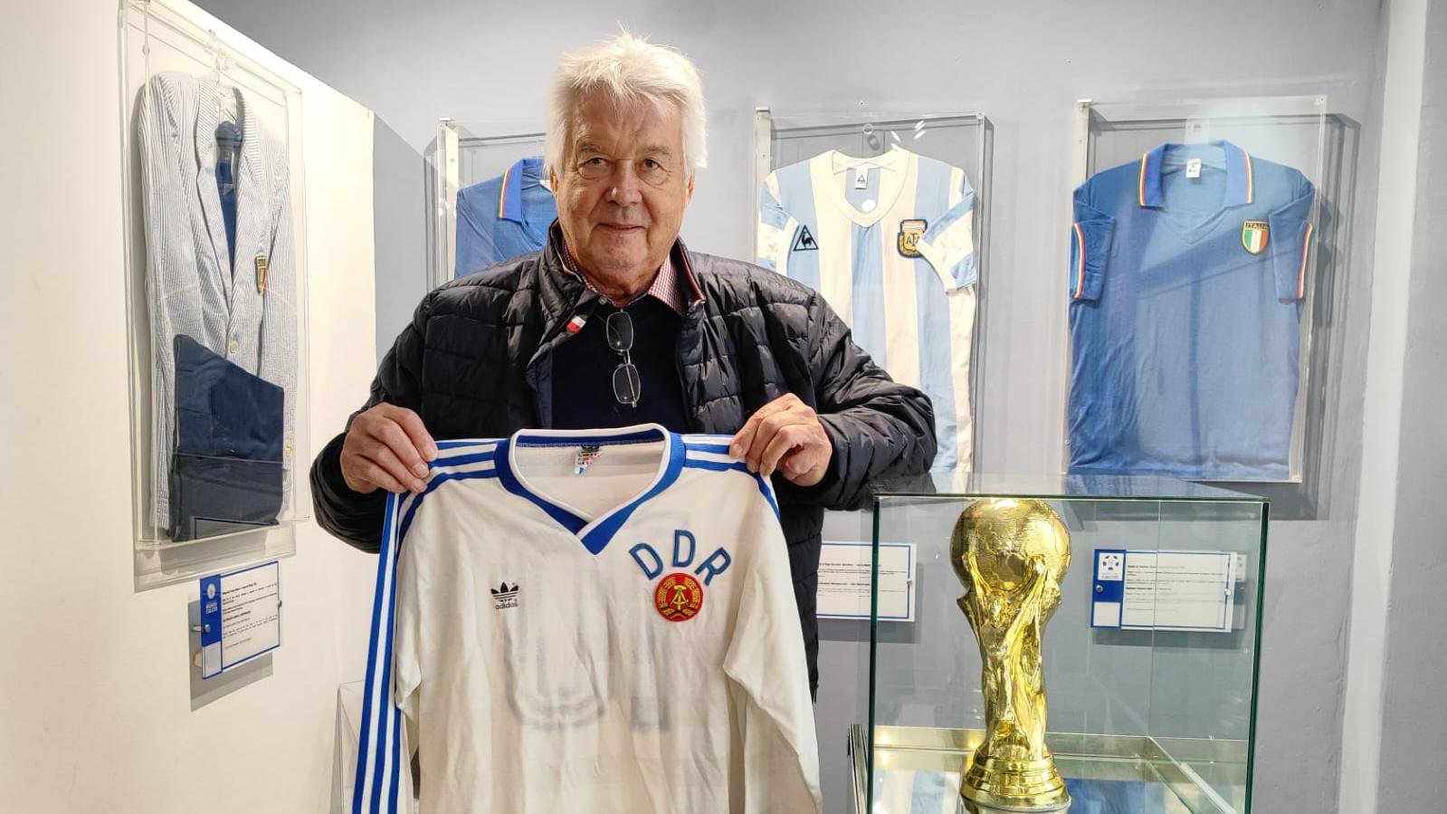 An icon of world football at Coverciano: Sparwasser, East Germany hero