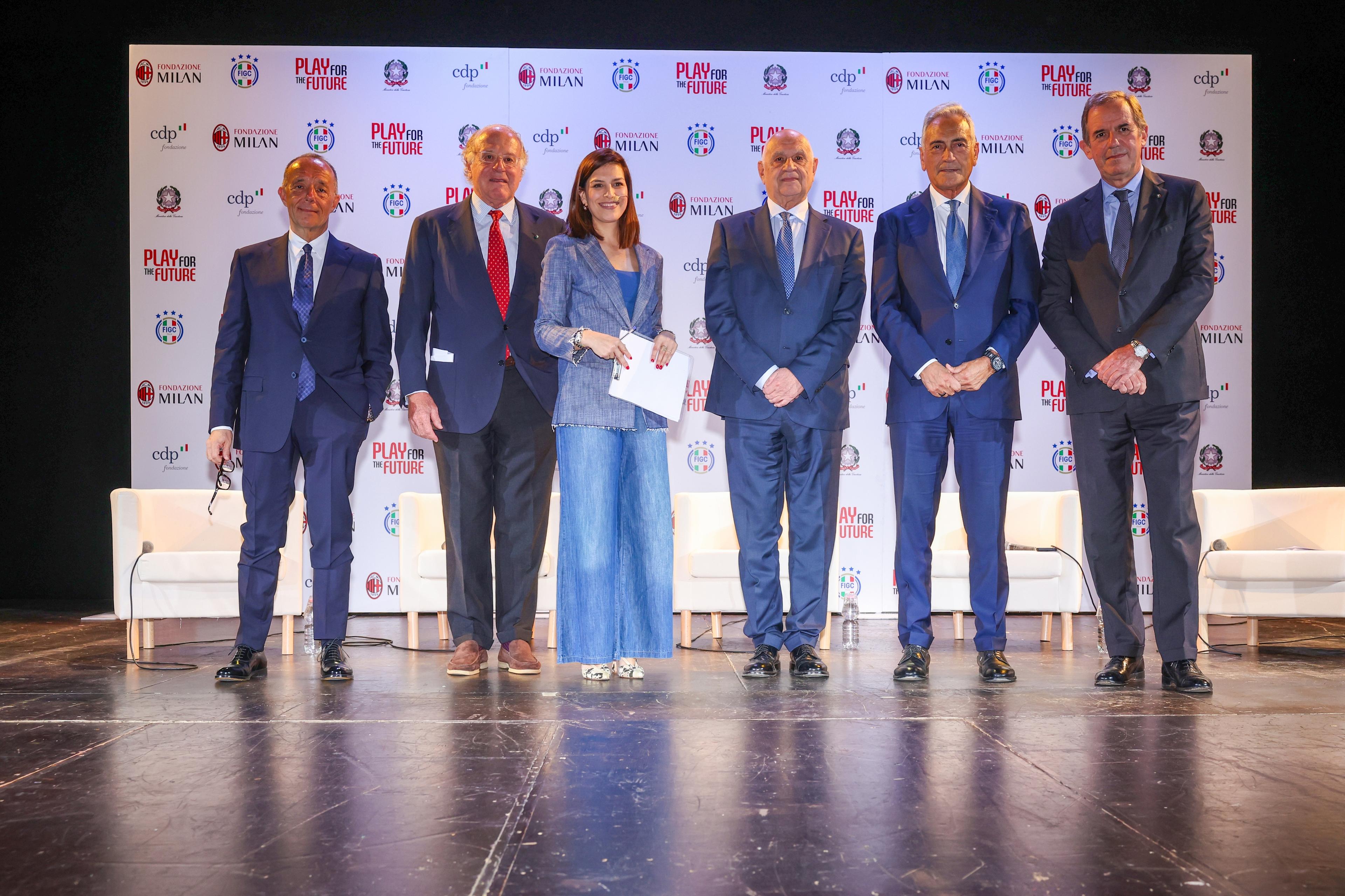 MILAN, ITALY - MAY 19: during Fondazione Milan Event at Carcere Cesare Beccaria on May 19, 2025 in Milan, Italy. (Photo by Sara Cavallini/AC Milan via Getty Images)