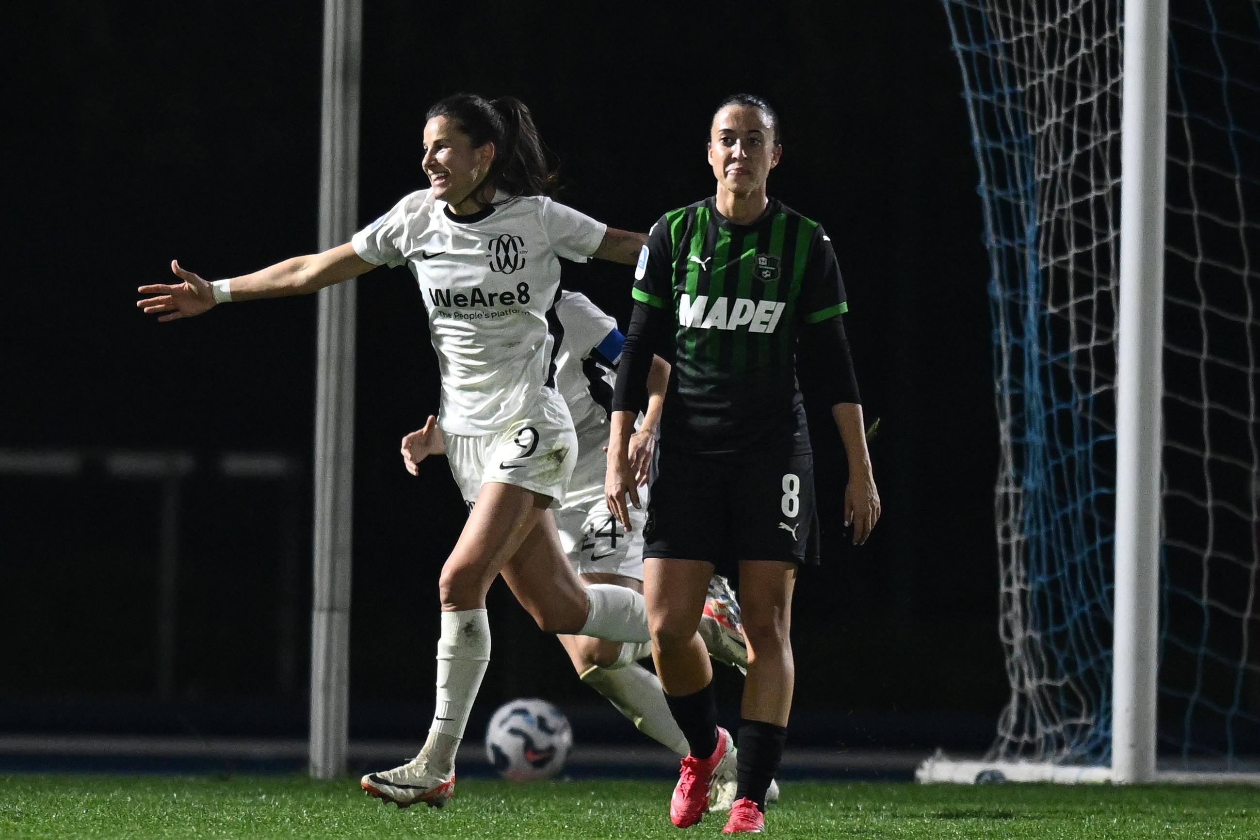 Il Como si aggiudica il posticipo con il Sassuolo e si porta a -1 dalla Lazio