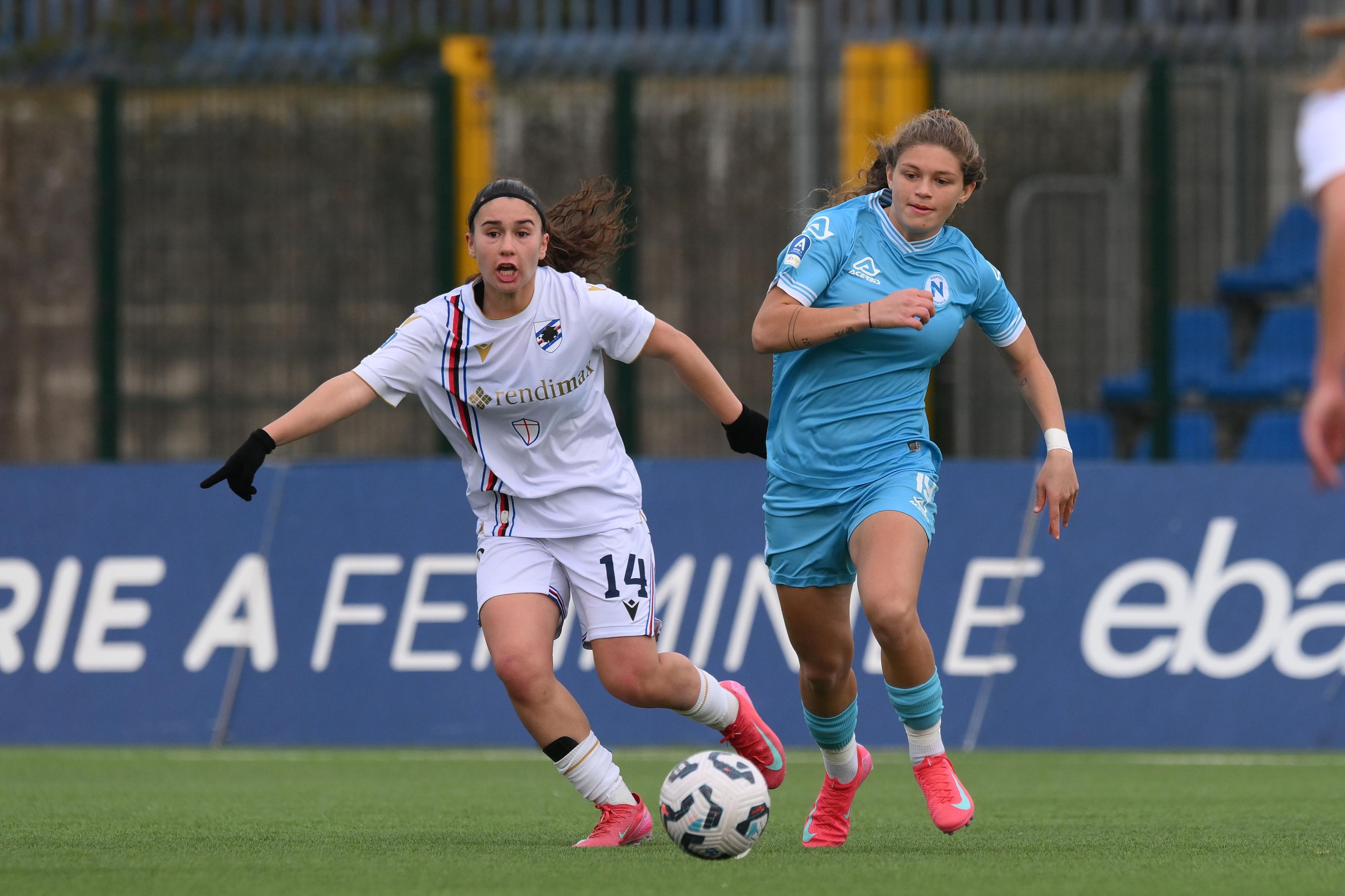 Manuela Sciabica (Napoli Women)Giada Pellegrino Cimo (Sampdoria Women) ; January 26; 2025 - Football : Italian championship 2024 2025 Femminile ; 16°Day; match between Napoli Women 0-1 Sampdoria Women at Giuseppe Piccolo Stadium ; Napoli, Italy; ;( photo by aicfoto)(ITALY) [0855]