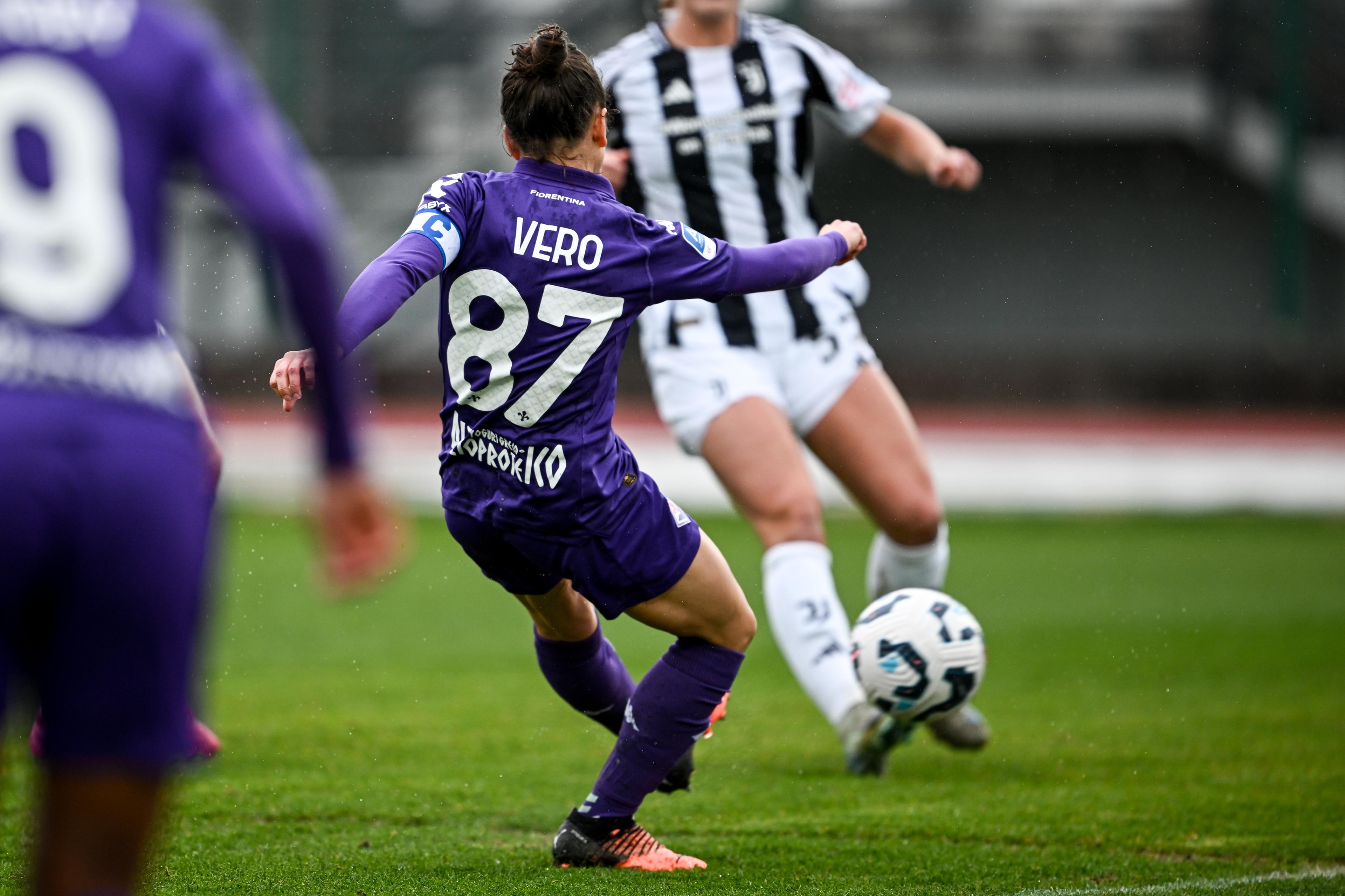 BIELLA, ITALY - MARCH 15: Veronica Boquete of ACF Fiorentina score goal during the Serie A Women match between Juventus and Fiorentina at Stadio Comunale Vittorio Pozzo Lamarmora on March 15, 2025 in Biella, Italy. (Photo by Image Photo Agency/Getty Images)