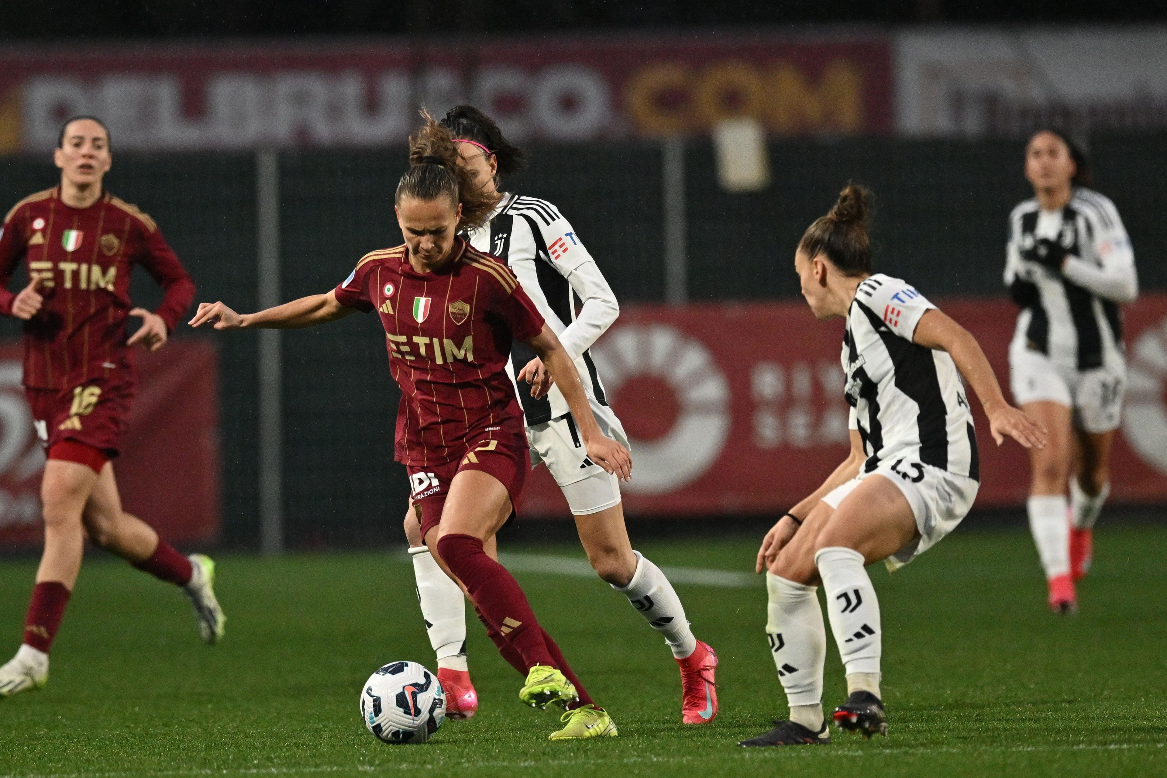 Frederikke Thogersen (Roma Women)Barbara Bonansea (Juventus Women)Lisa Boattin (Juventus Women)              ; \\rJanuary 19; 2025 - Football : Italian championship 2024 2025  Femminile   ; 15\\u00B0Day; match between Roma Women 3-1 Juventus Women at  Tre Fontane Stadium   ; Roma, Italy;         ;( photo by aicfoto)(ITALY) [0855]\\r