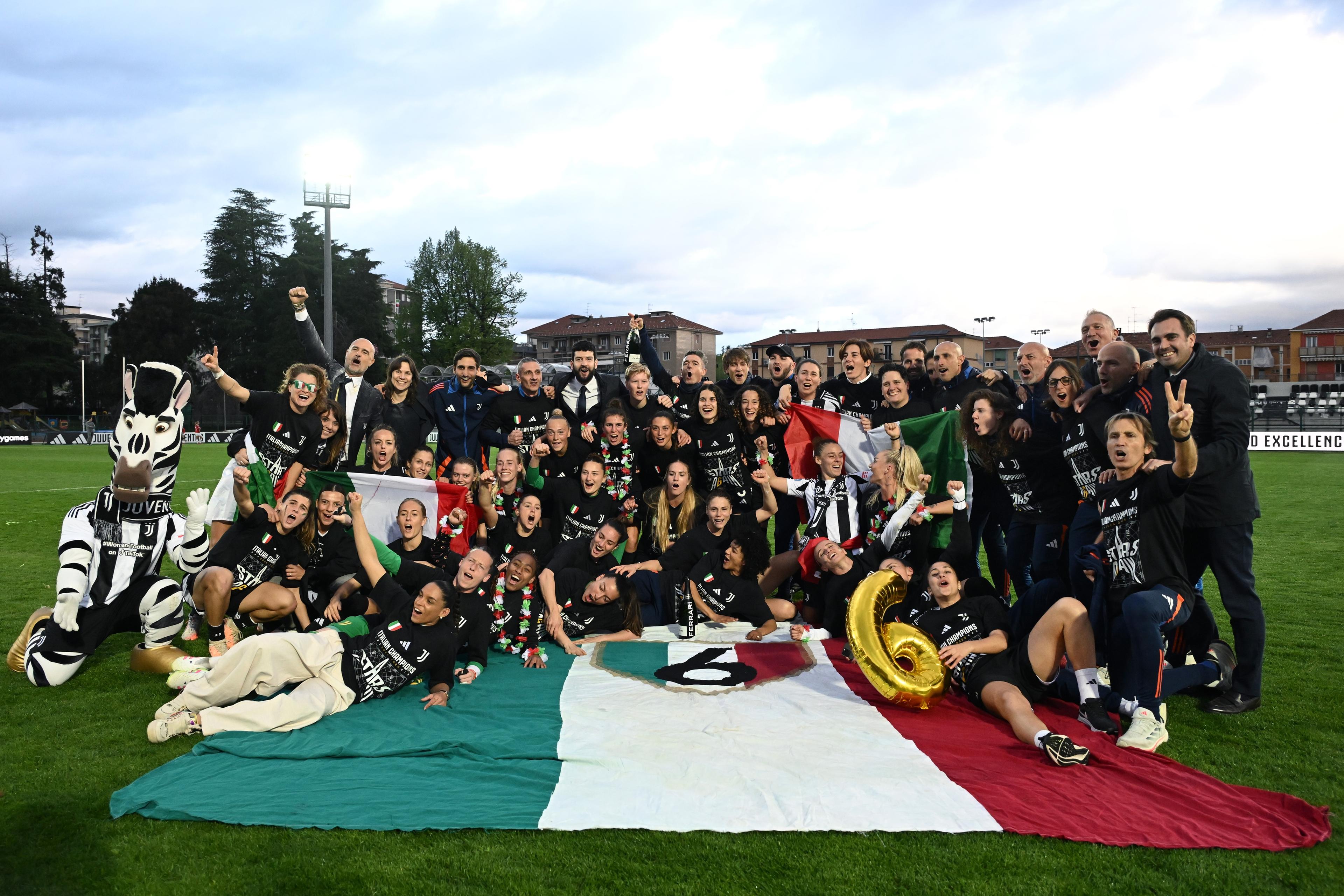 Juventus campione d’Italia! Il 2-0 al Milan regala il 6° Scudetto della storia bianconera. Cappelletti: \"Complimenti al club, allo staff e alle calciatrici\"