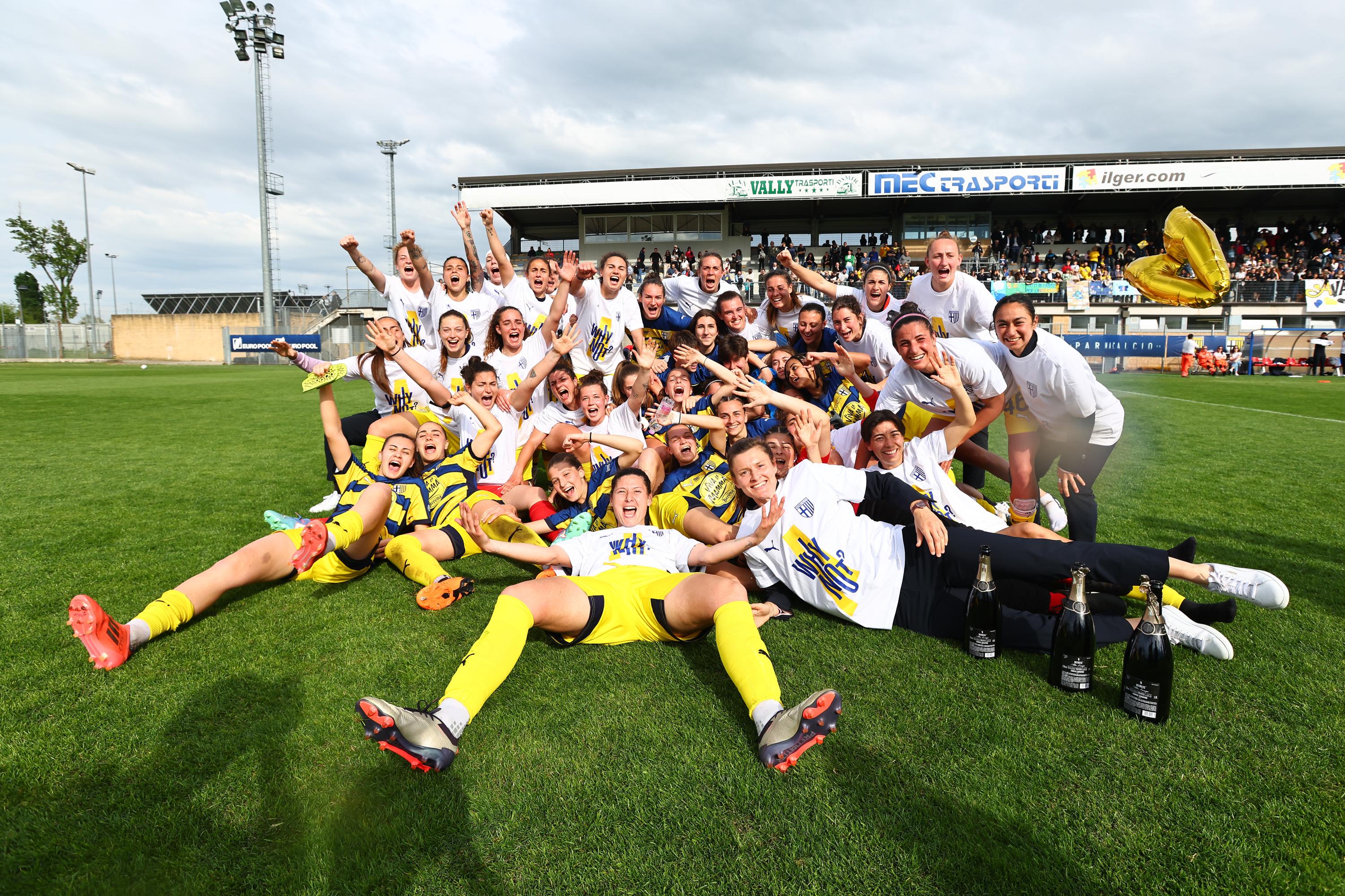 NOCETO, ITALY - APRIL 19: Players of Parma Calcio 1913 celebrates promotion to Serie A during the Serie B Women match between Parma Calcio 1913 and Genoa on April 19, 2025 in Noceto, Italy. (Photo by Luca Amedeo Bizzarri - Parma Calcio 1913/Parma Calcio 1913 via Getty Images)
