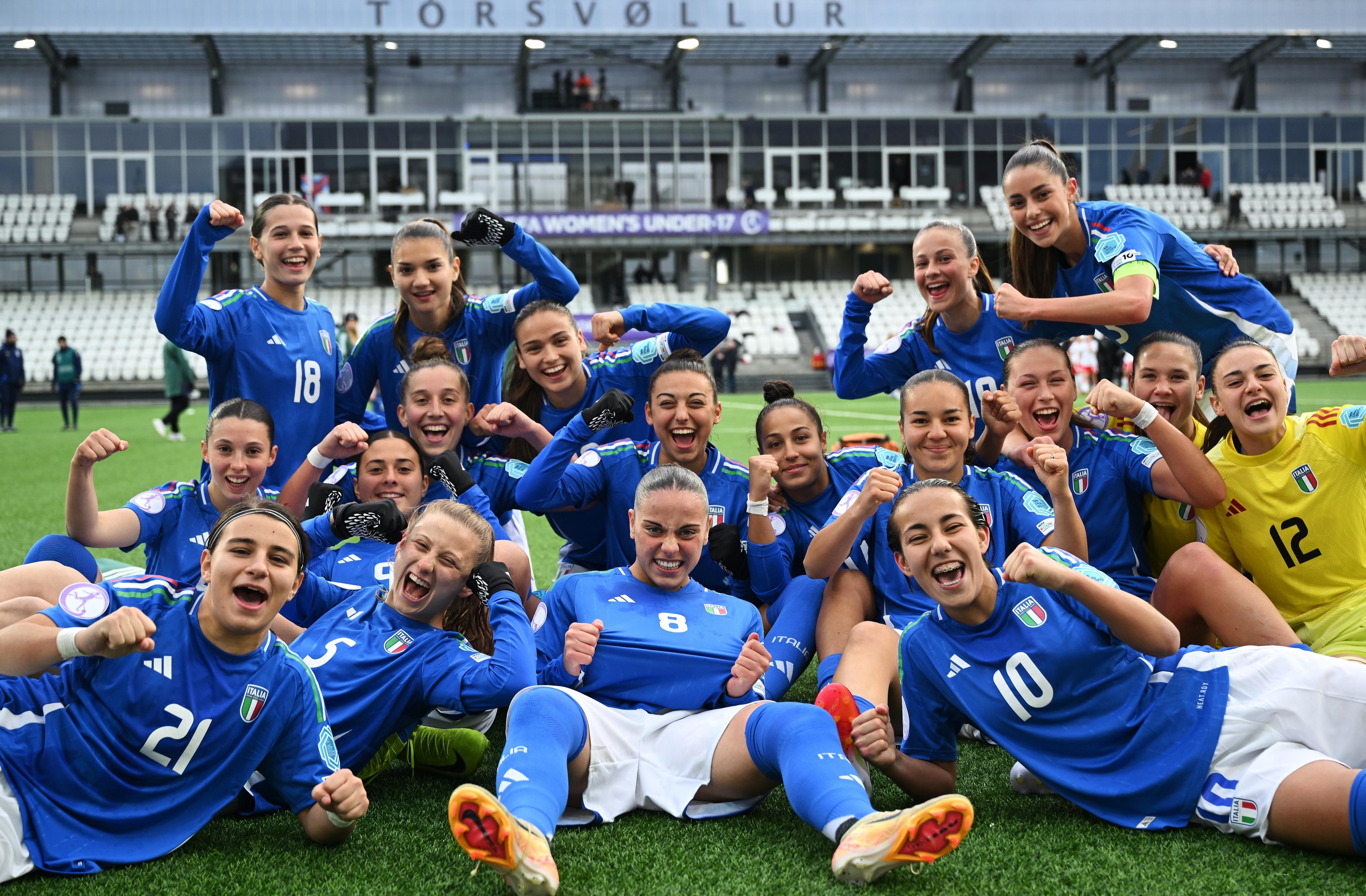 TORSHAVN, FAEROE ISLANDS - MAY 05: Italy players celebrate victory following the UEFA Women's European Under-17 Championship Group Stage match between Poland and Italy at Torsvollur on May 05, 2025 in Torshavn, Faeroe Islands. (Photo by Shauna Clinton/UEFA via Getty Images)