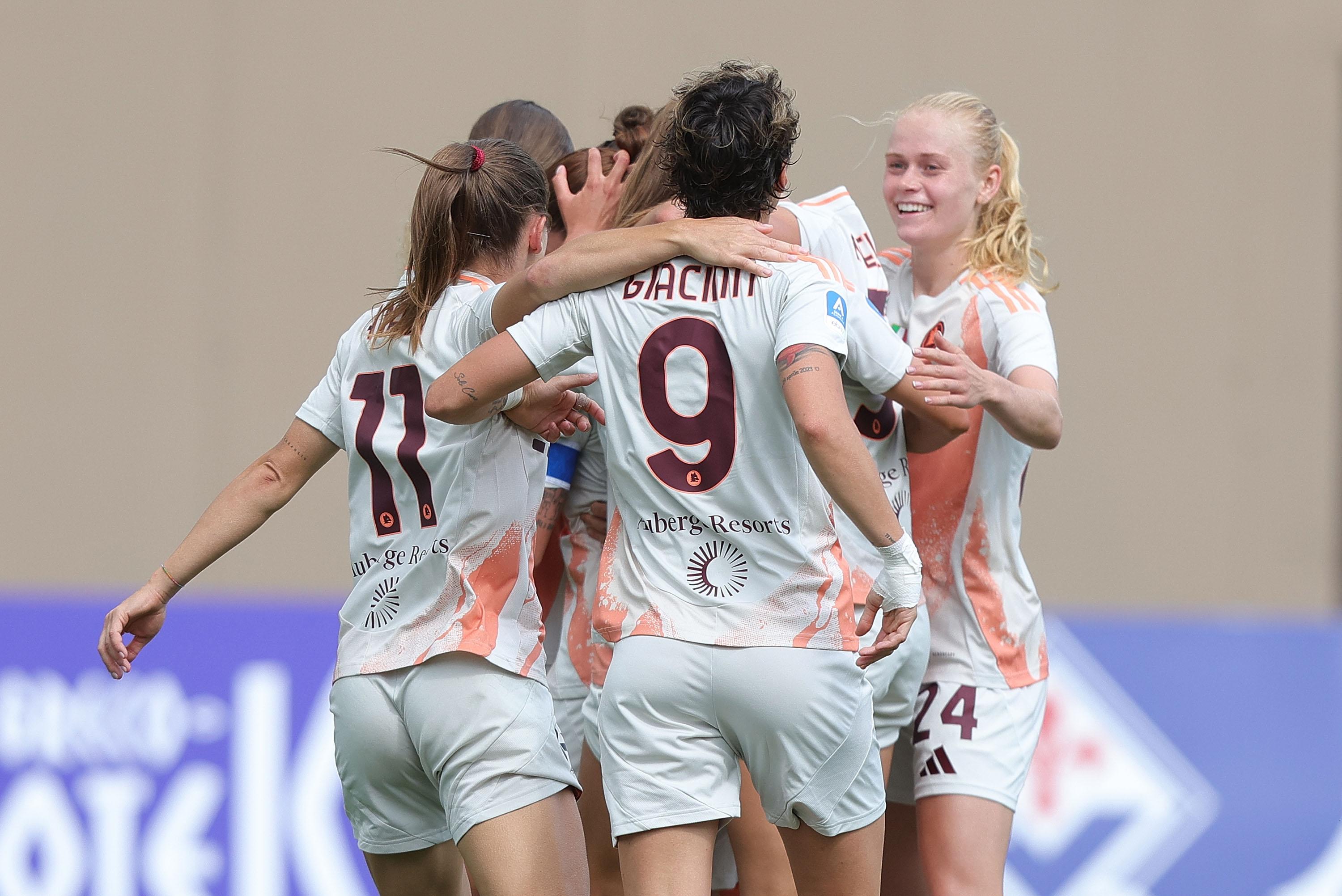 BAGNO A RIPOLI, ITALY - MAY 10: Manuela Giugliano of AS Roma Women celebrates after scoring a goal during the Women Serie A Play-off Group A match between Fiorentina and AS Roma on May 10, 2025 in Bagno a Ripoli, Italy. (Photo by Gabriele Maltinti - AS Roma/AS Roma via Getty Images)