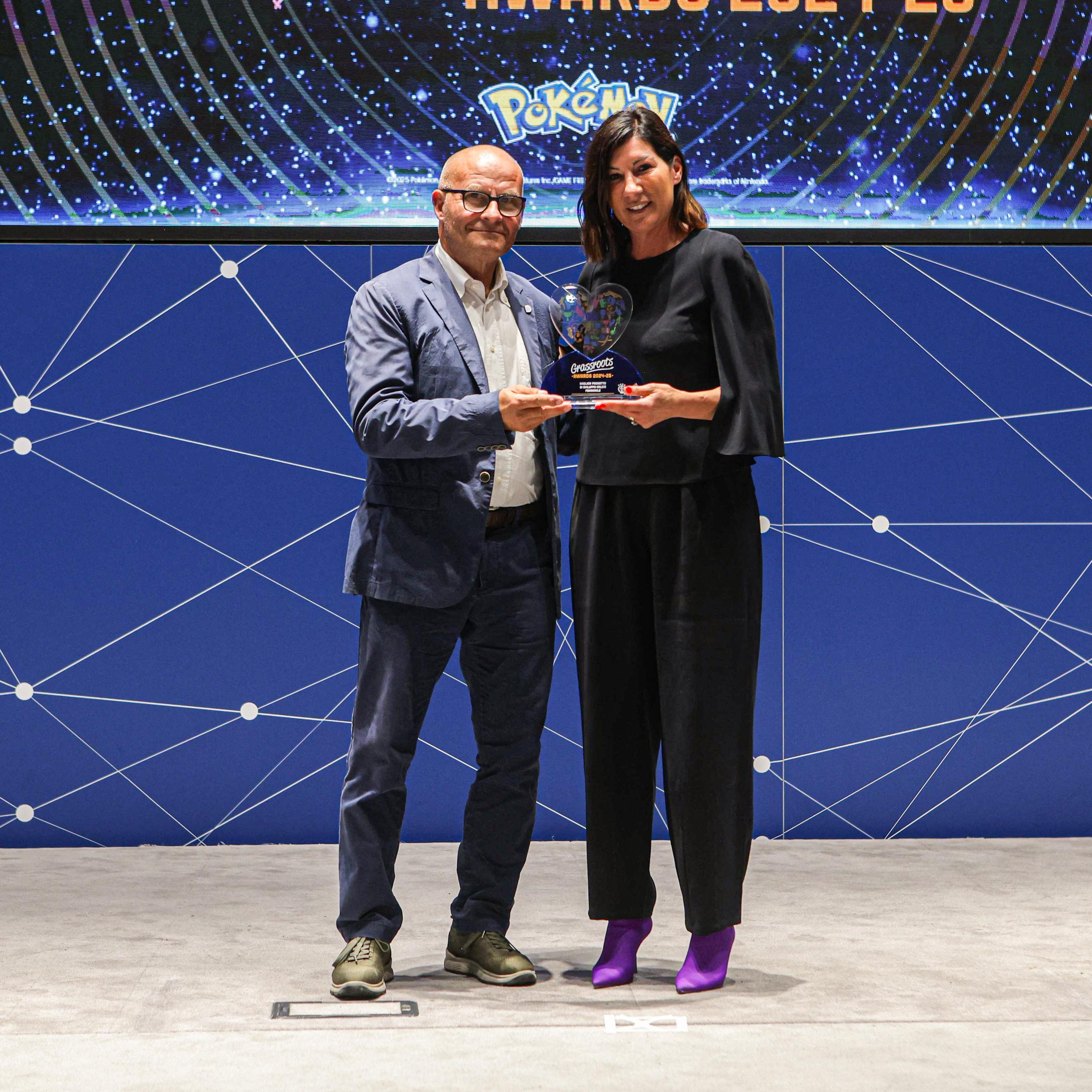 Il Brescia vince il ‘Grassroots Award’ per il miglior progetto di sviluppo del calcio femminile della stagione 2024/25