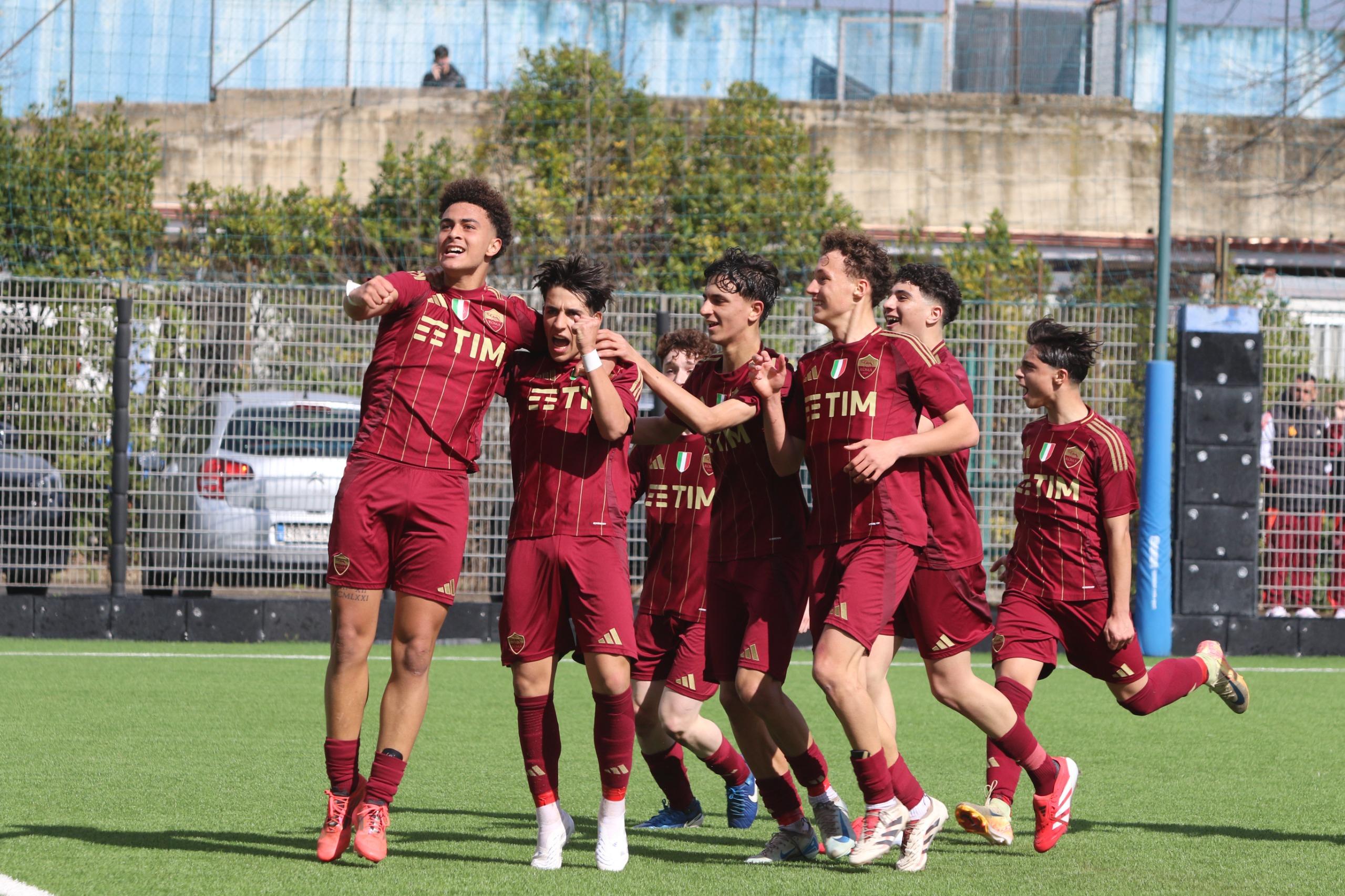 Under 15 Serie A e B, dominio Roma nel derby: 4-1 alla Lazio e aggancio alla Fiorentina in vetta al girone C