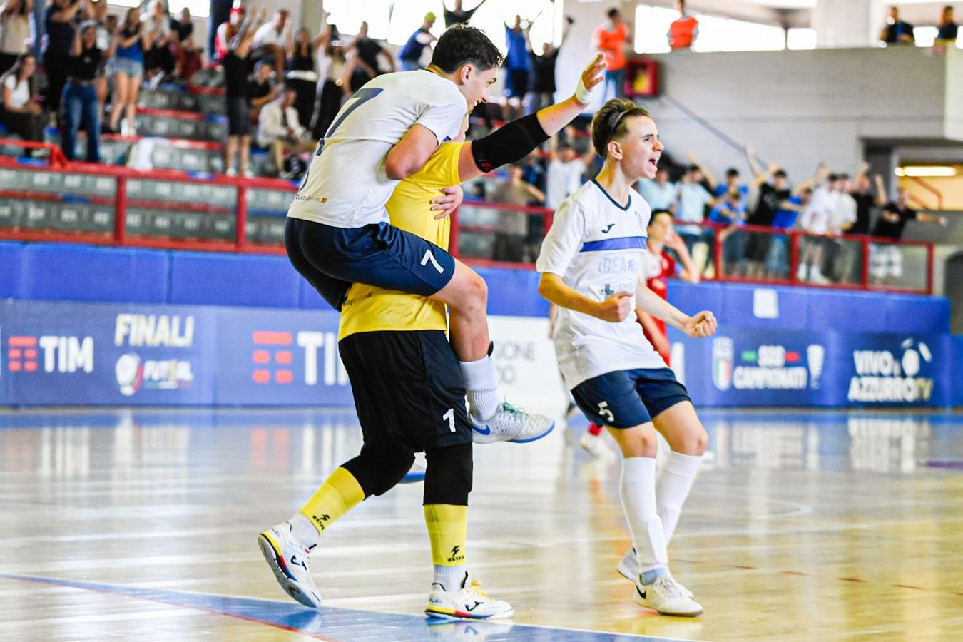 Futsal: Napoli Calcetto-Roma C5 e L84-Cantera Adriatica le finali scudetto U17 e U15