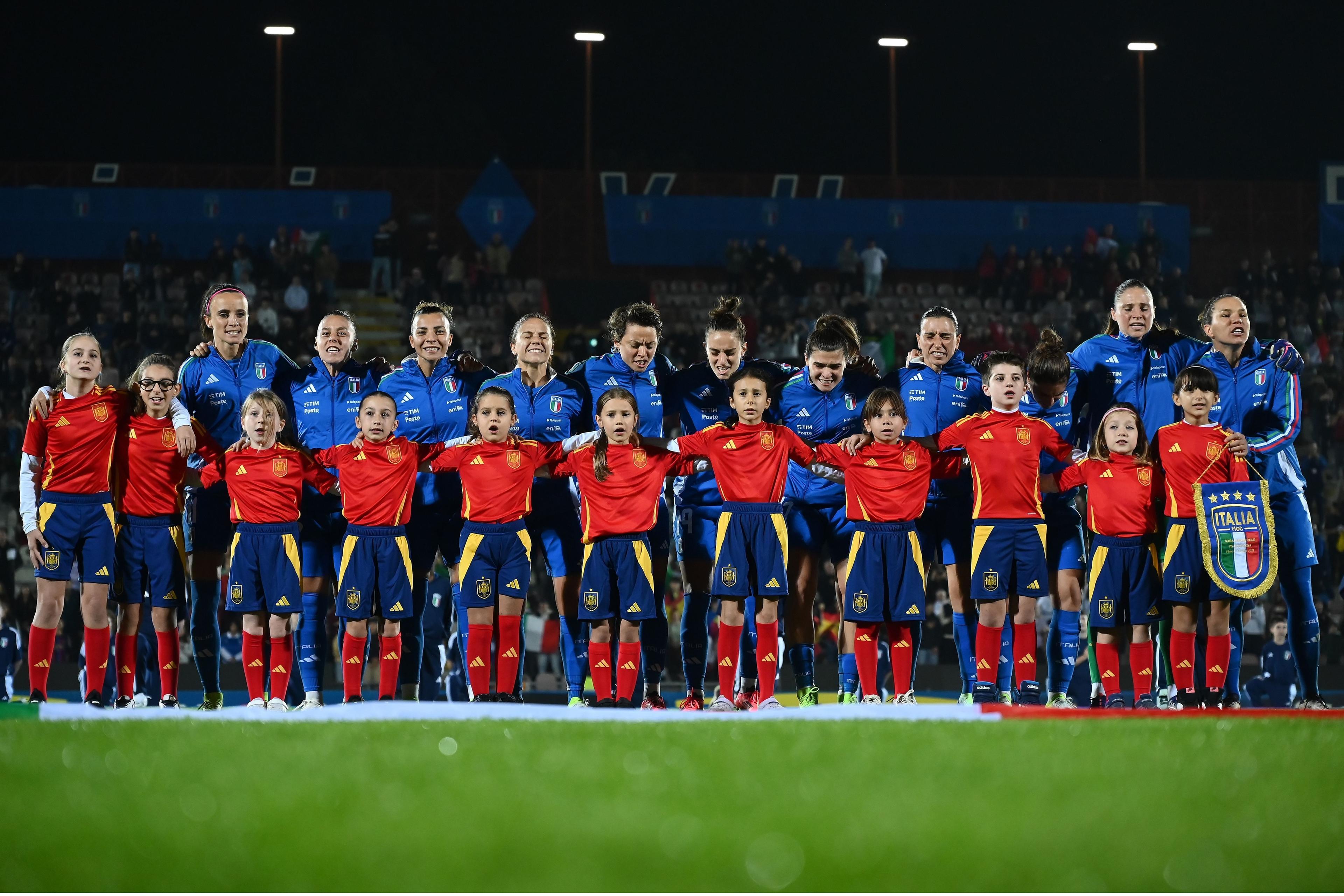 IMOLA, ITALY - OCTOBER 29:Italian players line up during the Women\\'s International Friendly match between Italy and Spain on October 29, 2024 in Imola, Italy. (Photo by FIGC/FIGC via Getty Images)